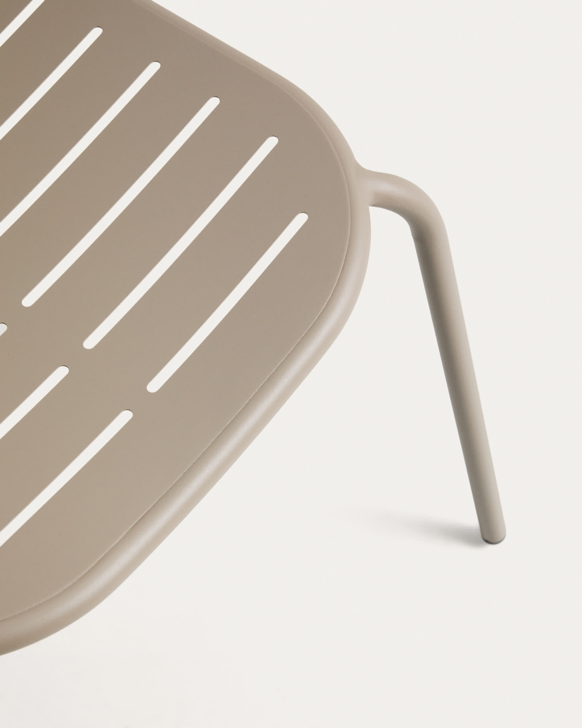 KAVE HOME Chaise de jardin BRAI