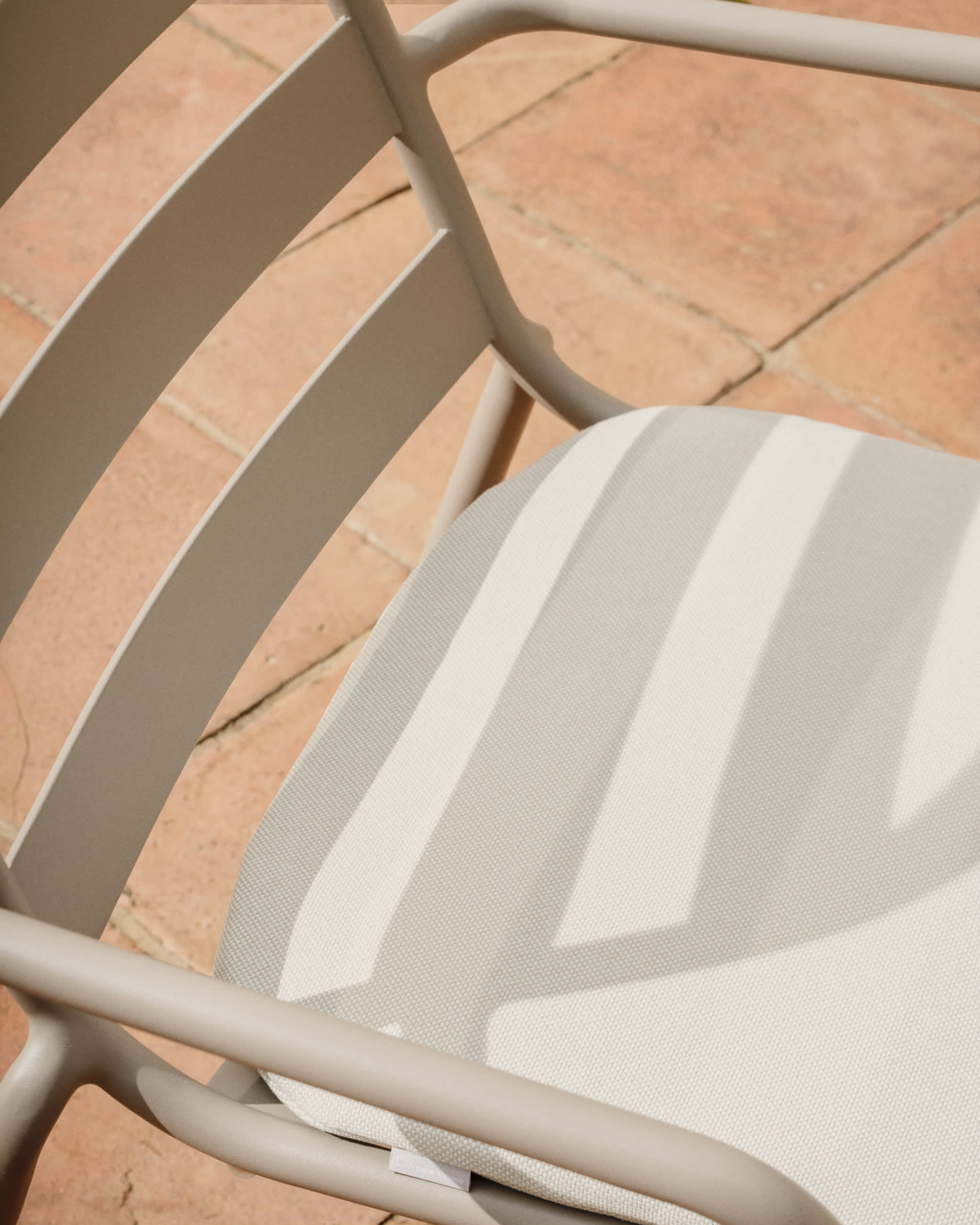 KAVE HOME Chaise de jardin JONCOLS
