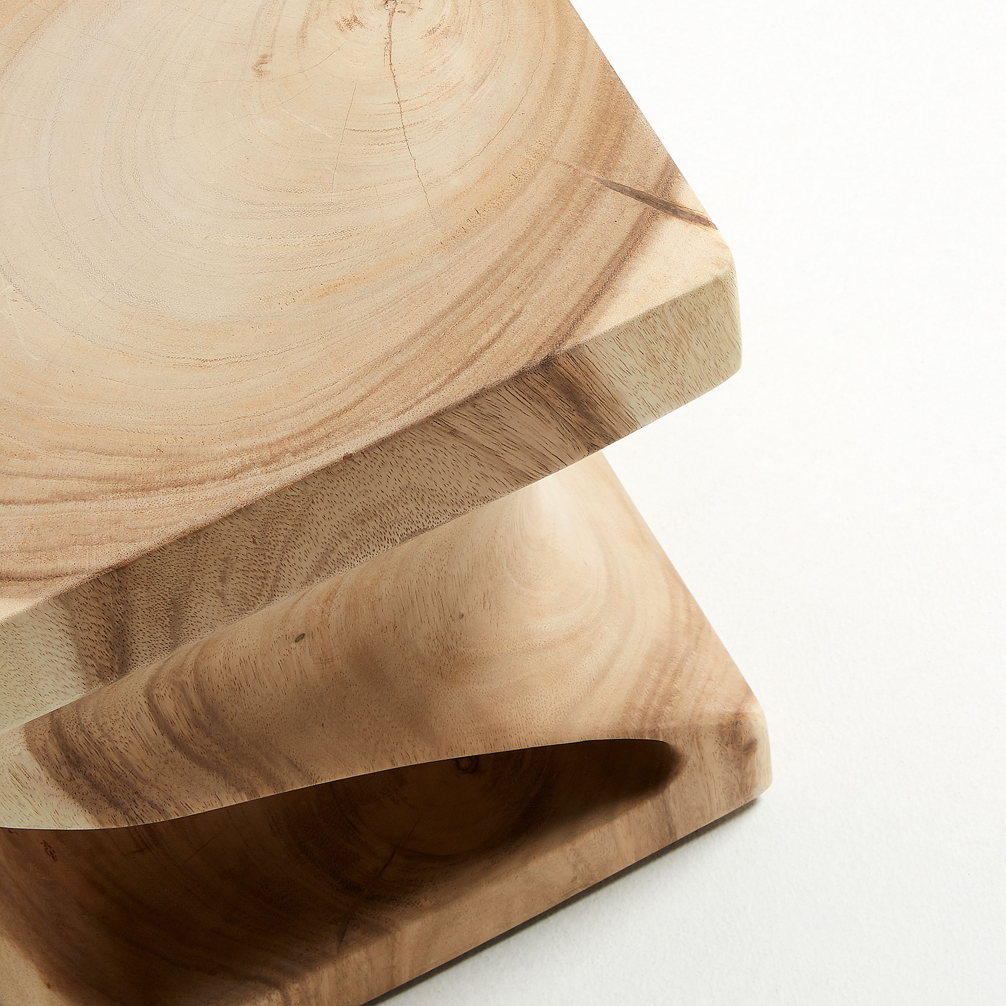 KAVE HOME Table d'appoint HAKON