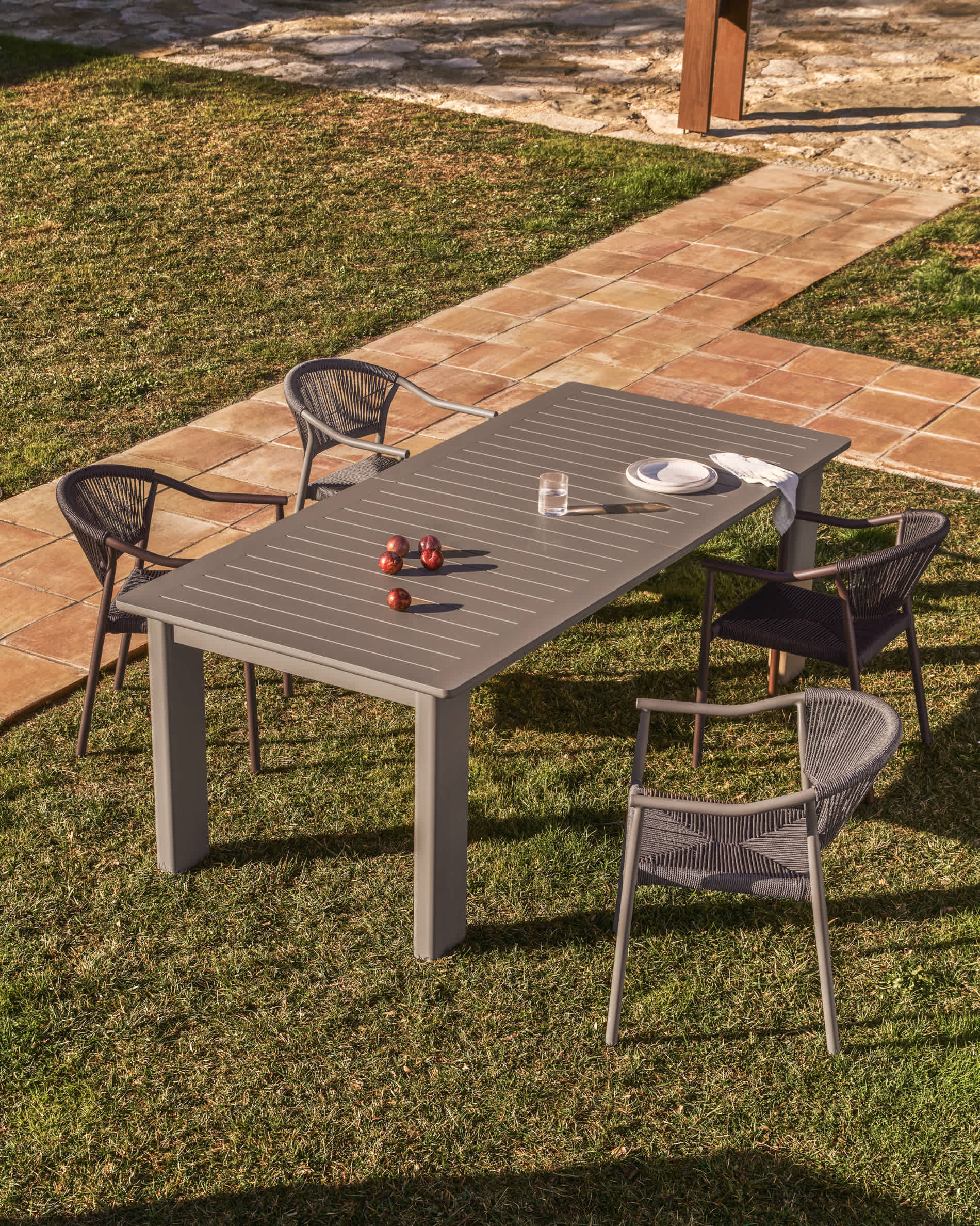 KAVE HOME Gartentisch LIVORNO