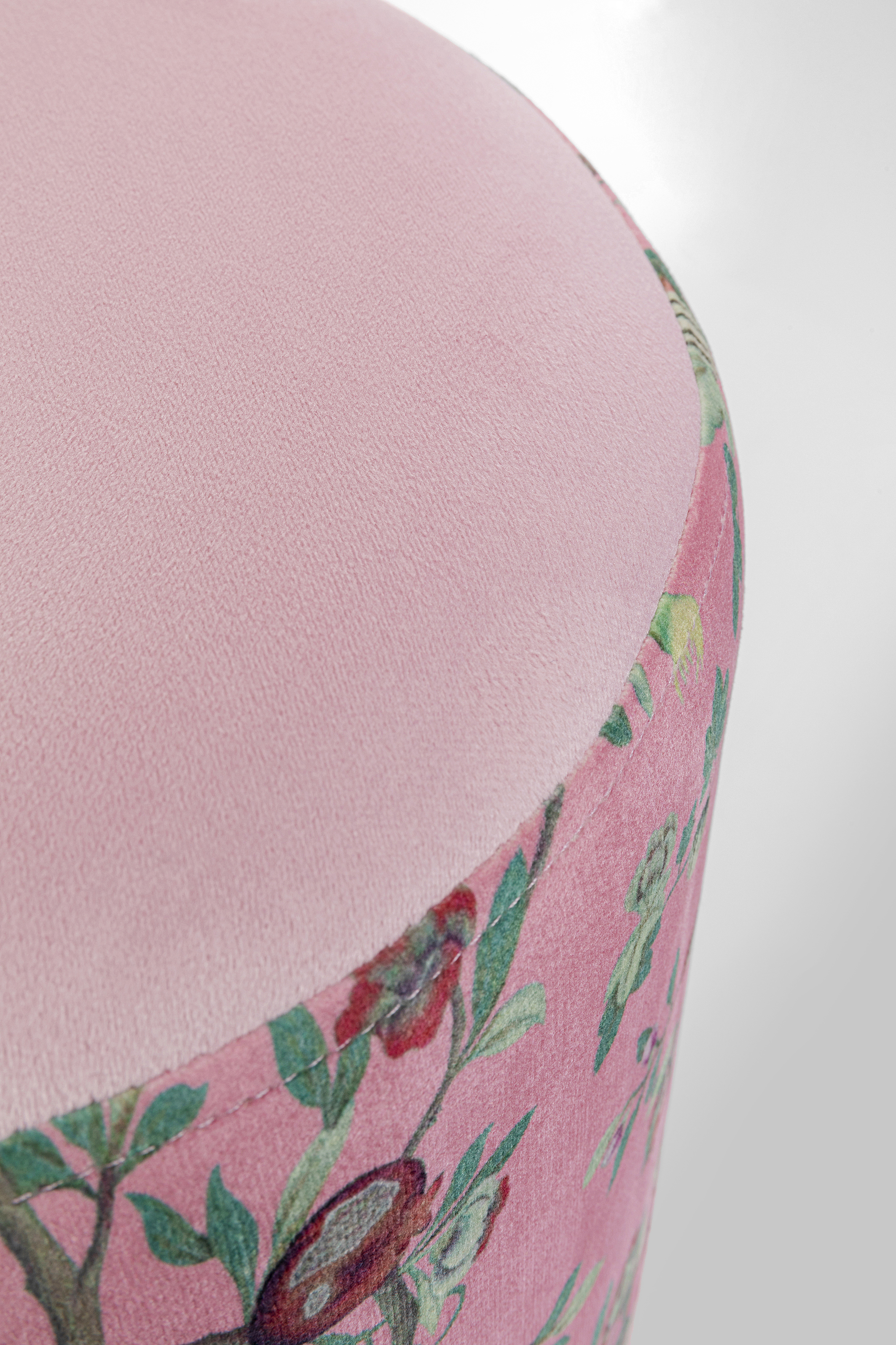 KARE Hocker CHERRY PEACOCK KARE Hocker CHERRY PEACOCK