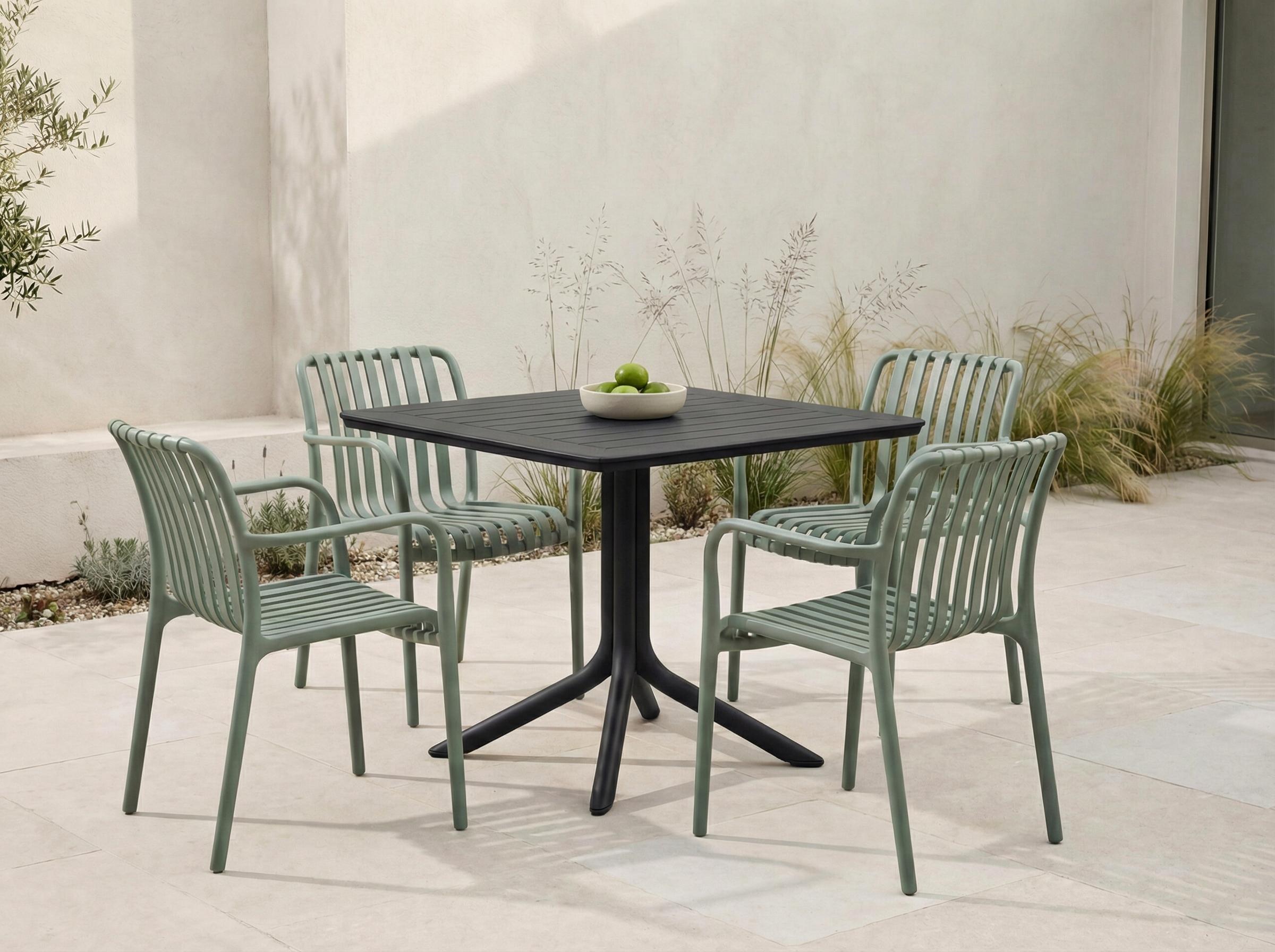 FAEE Chaise de jardin SEJERO