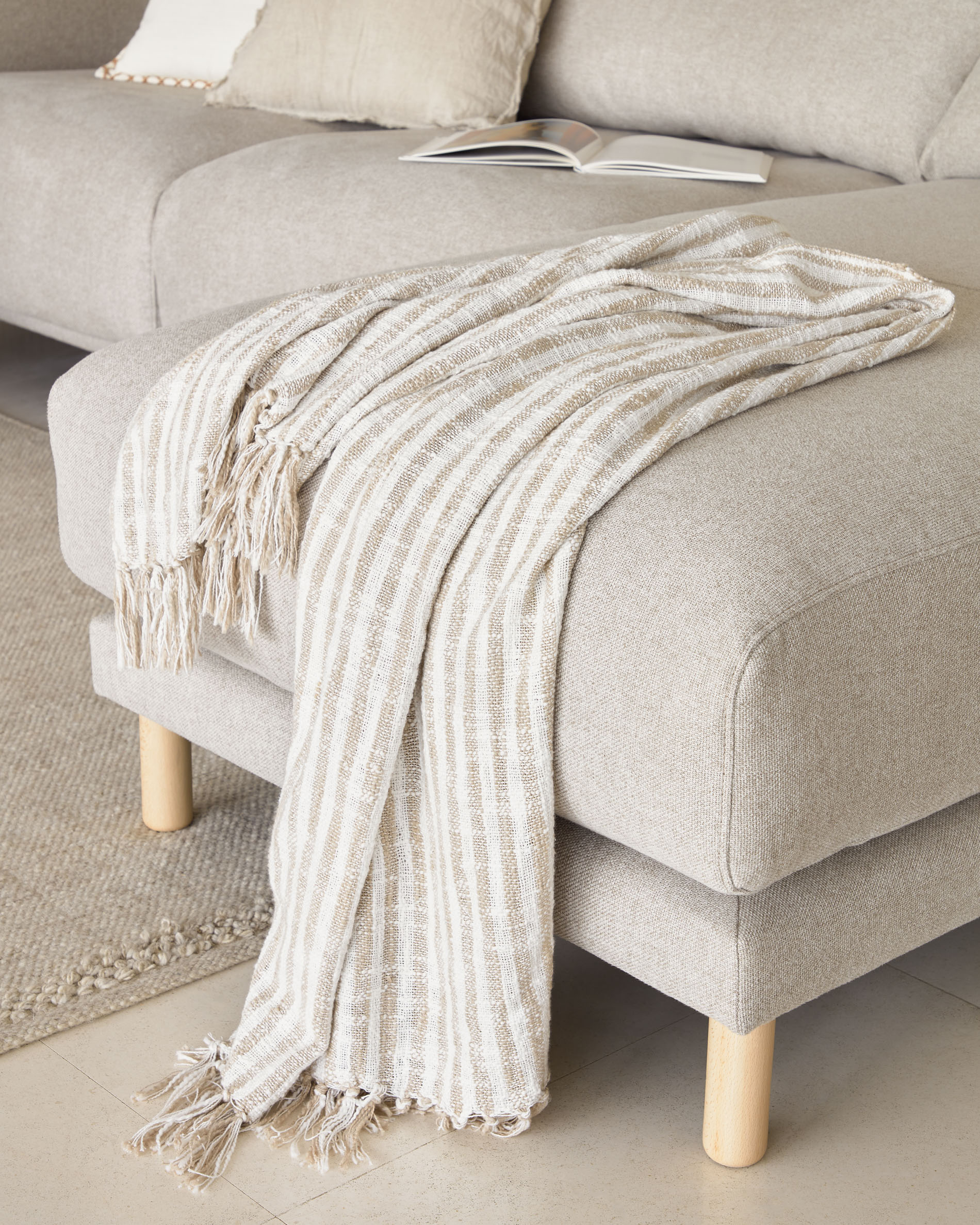 KAVE HOME Sofa SINGA