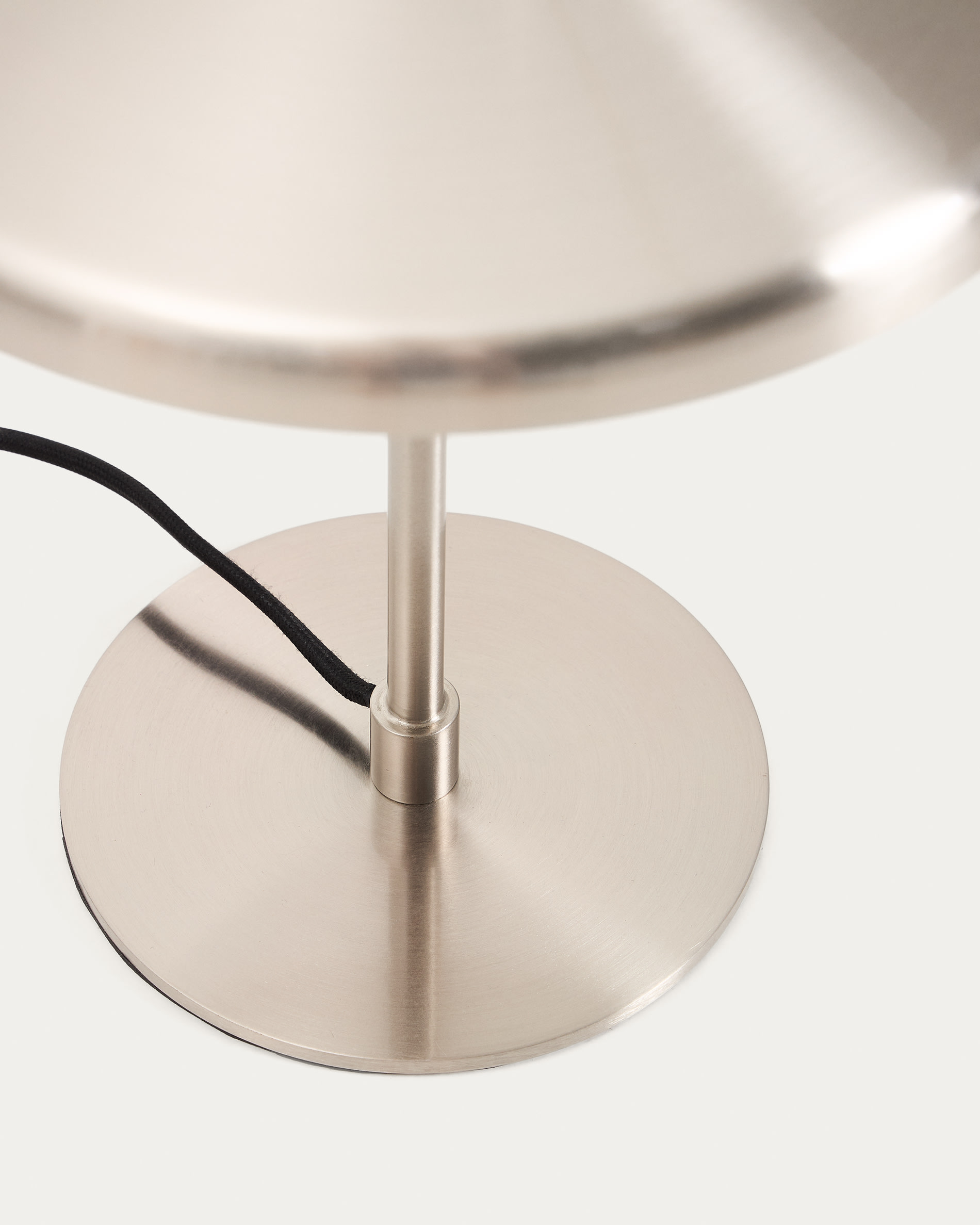 KAVE HOME Tischlampe NUVIRA