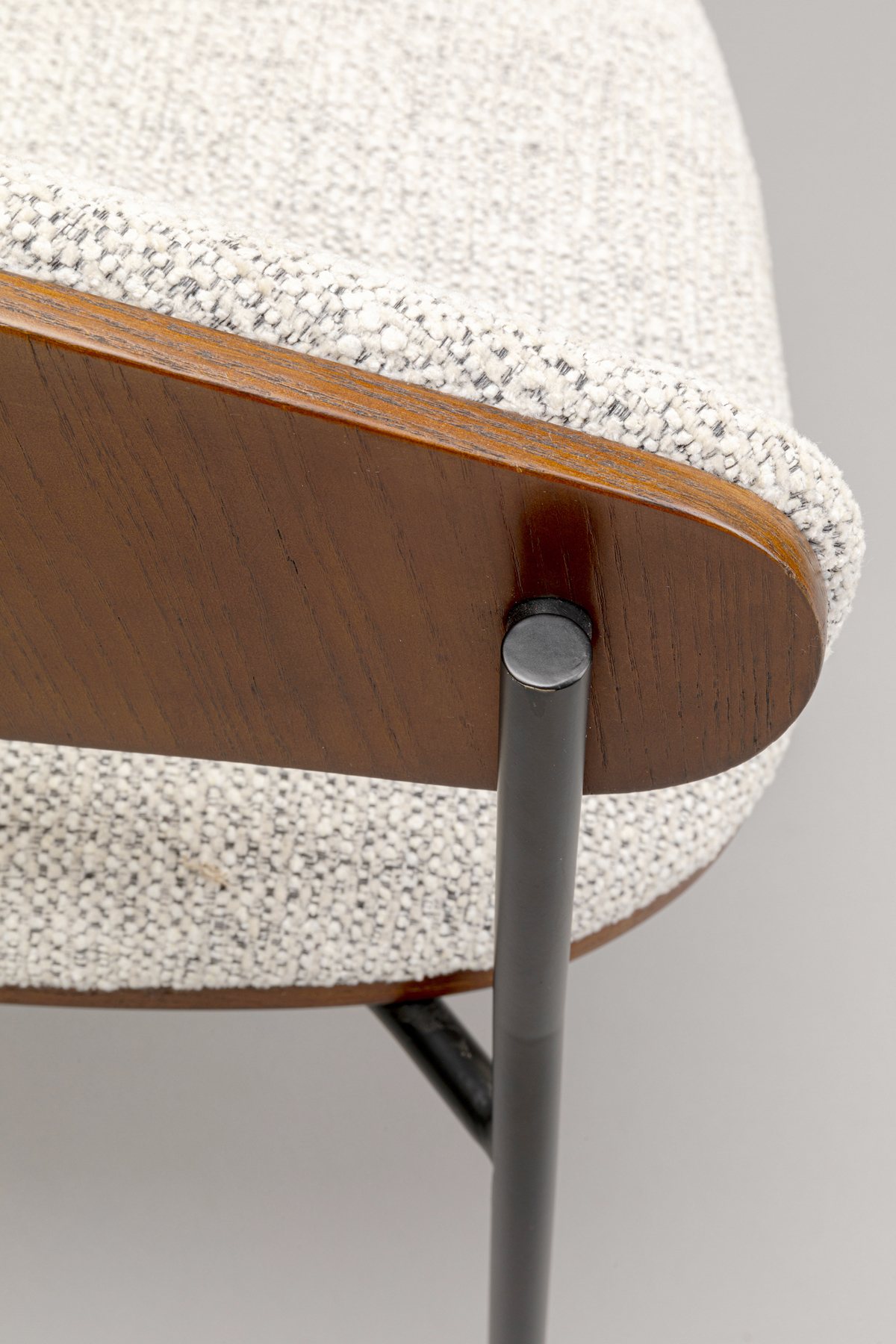 KARE chair CINDY
