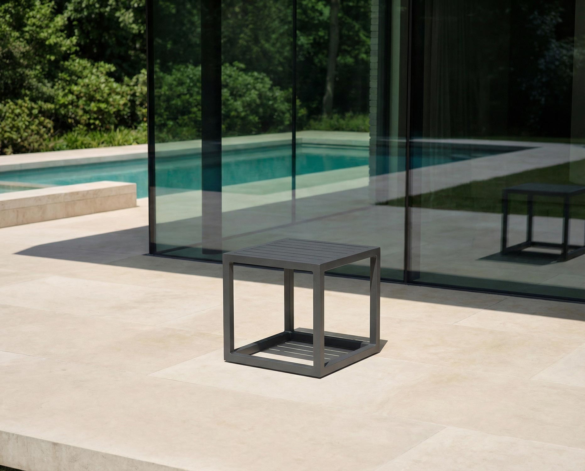 STERN Beistelltisch Outdoor ROBIN