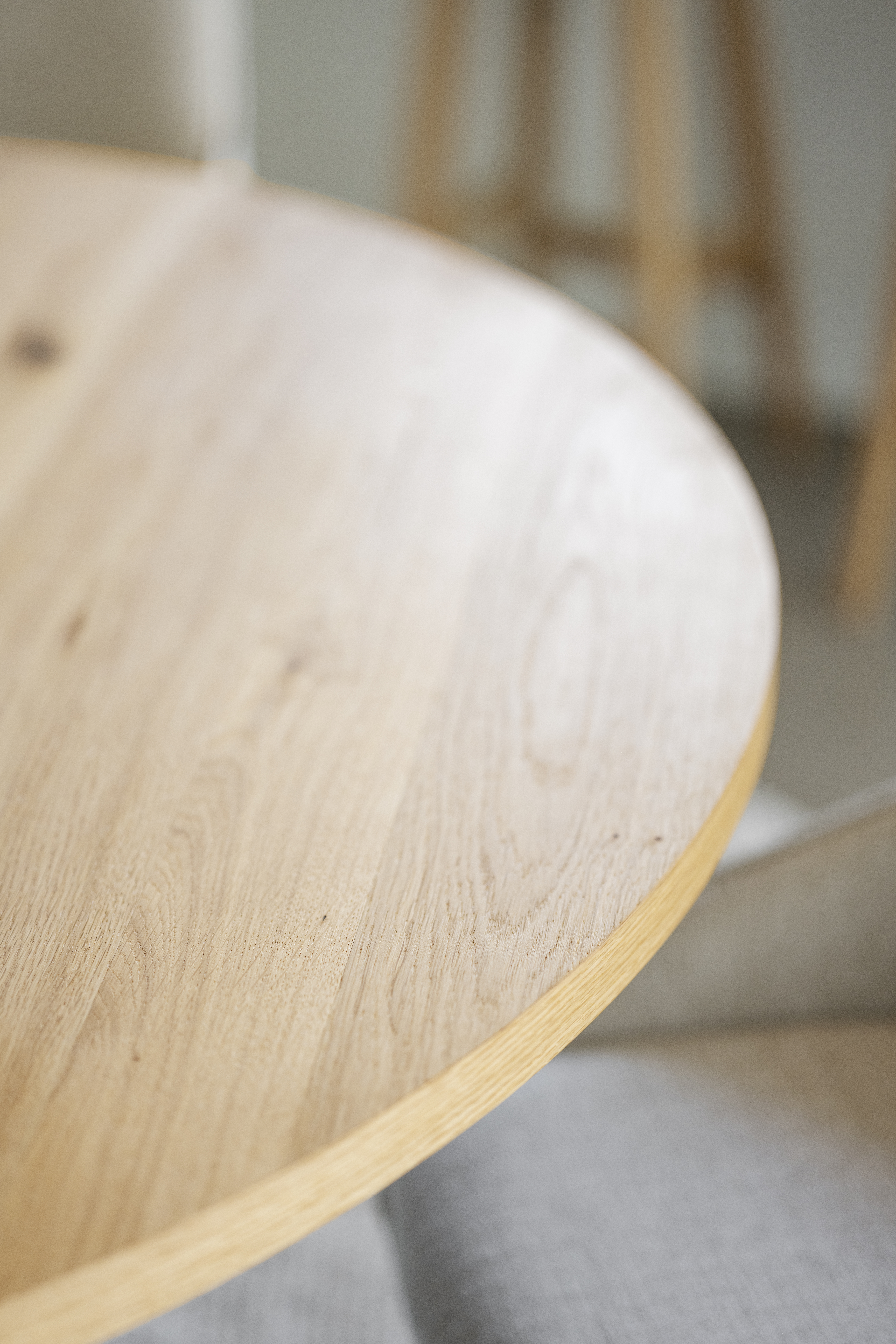 Rowico dining table MADDOCK