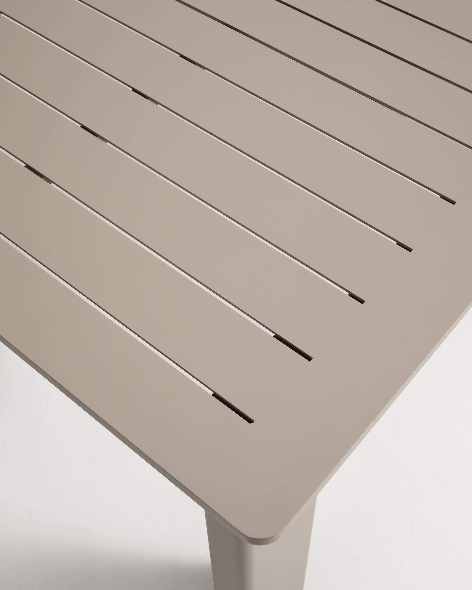 KAVE HOME Gartentisch LIVORNO