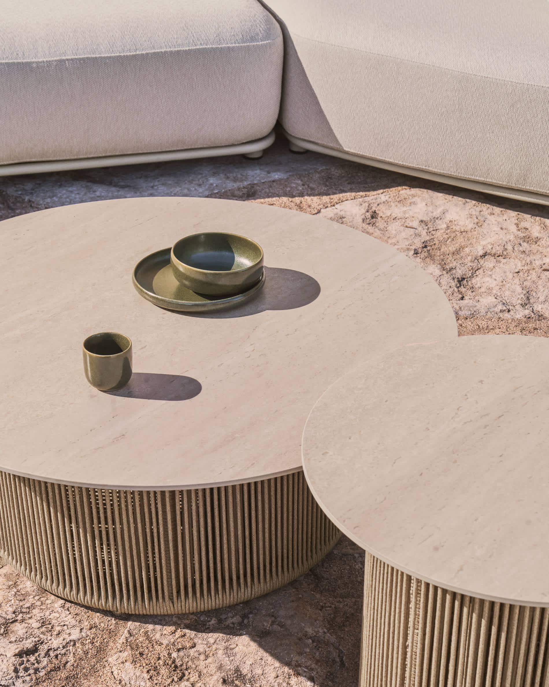 KAVE HOME Coffee table Outdoor OROSEI