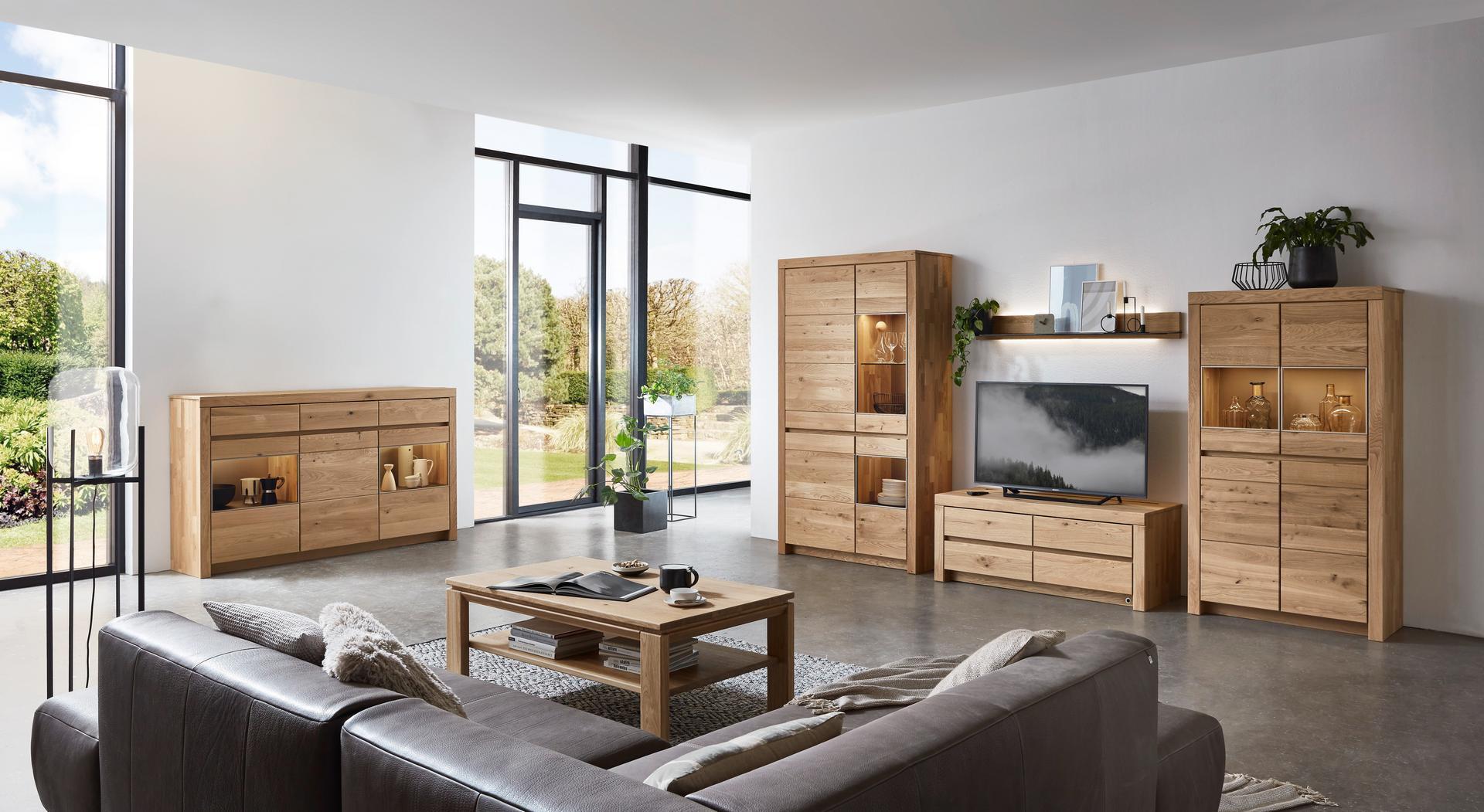 Wall unit