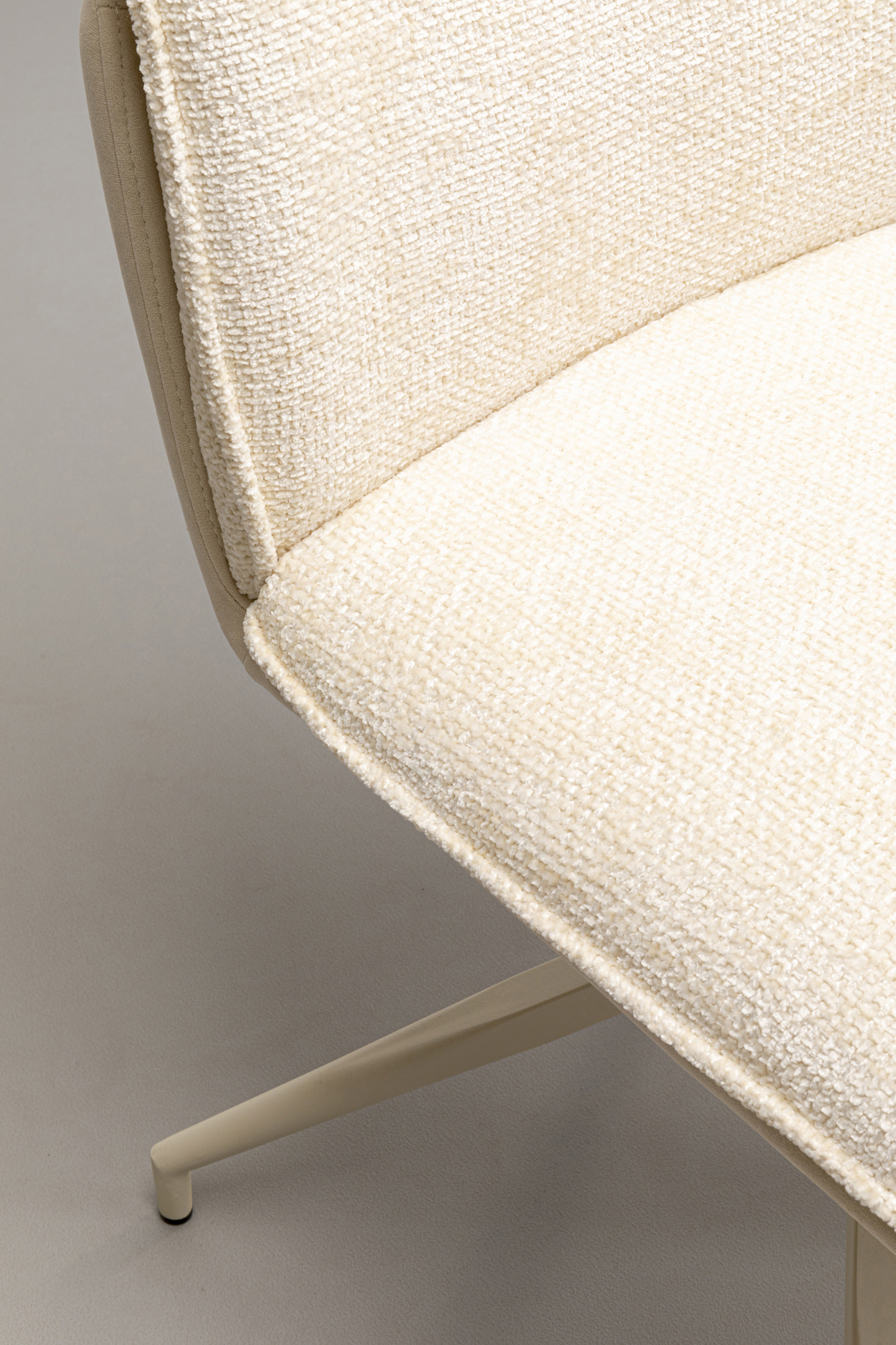 KARE Chair HILLA