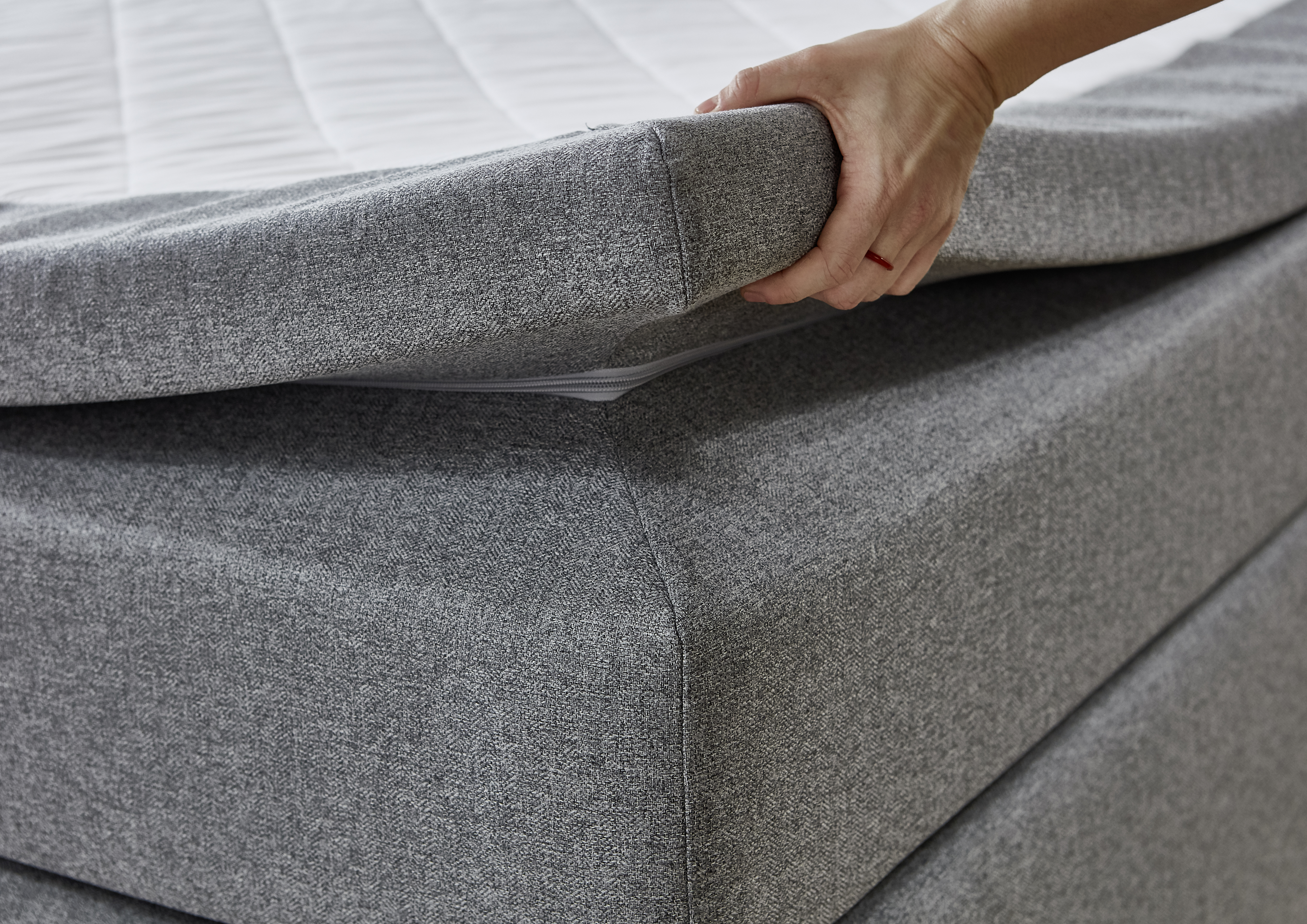 SUN GARDEN INNSBRUCK box spring bed