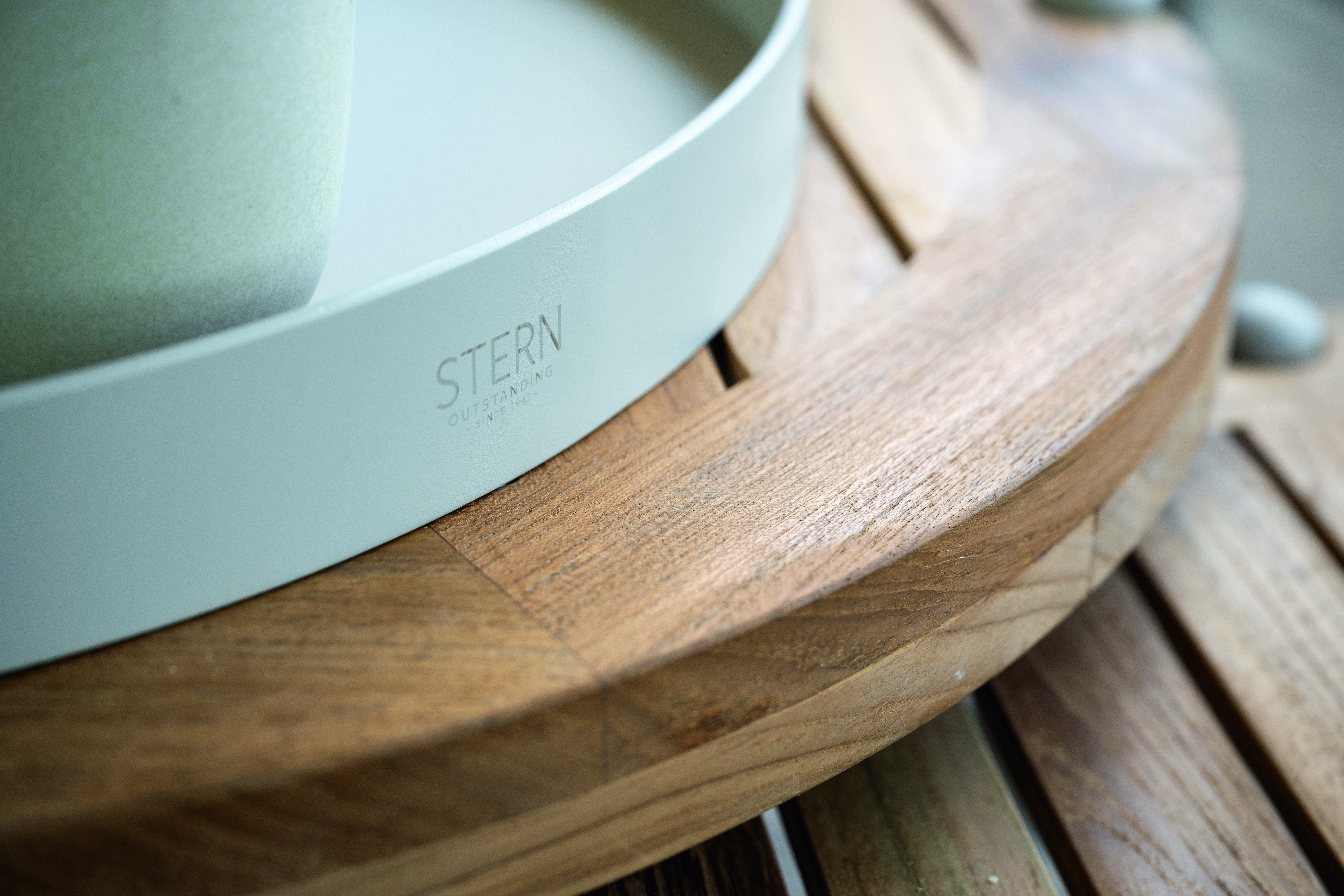 STERN tray