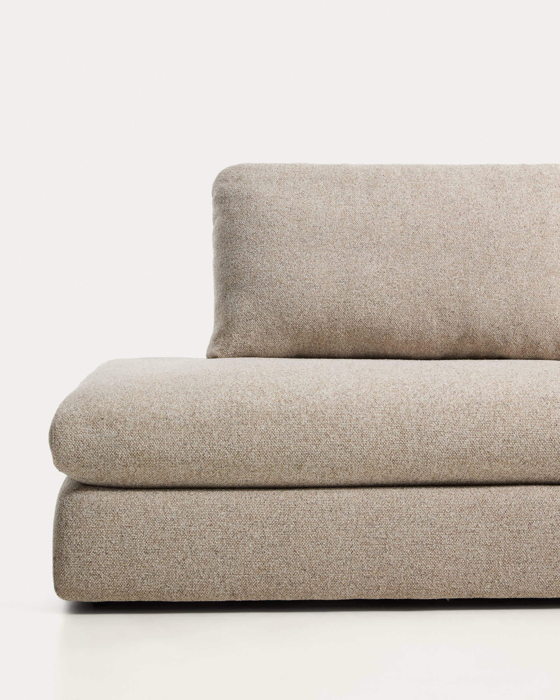 KAVE HOME Sofa VERA