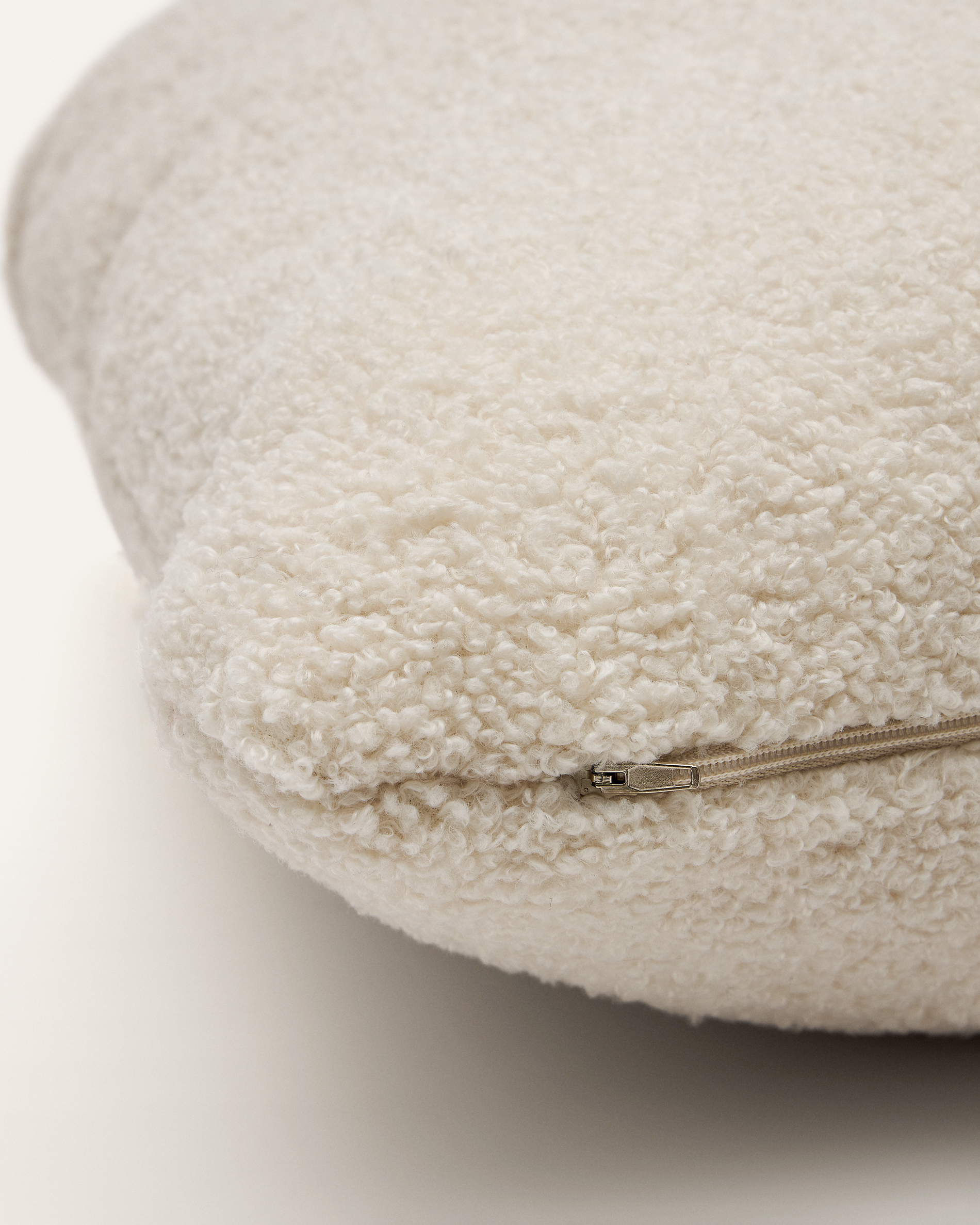 KAVE HOME Coussin MARTINA