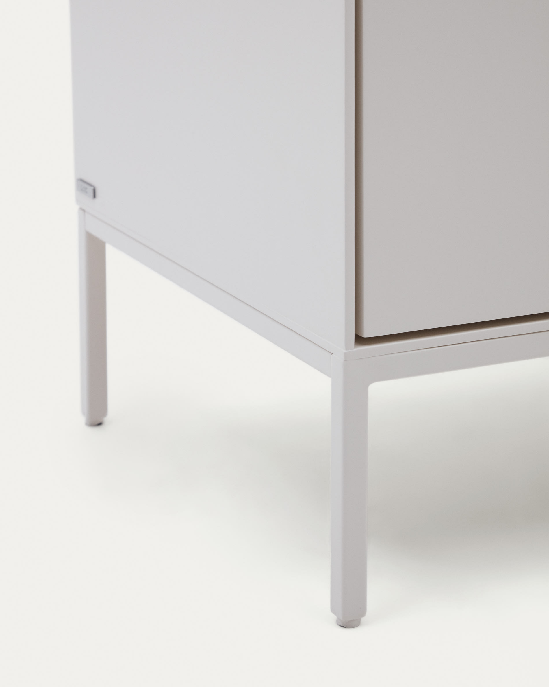 KAVE HOME VEDRANA chest of drawers