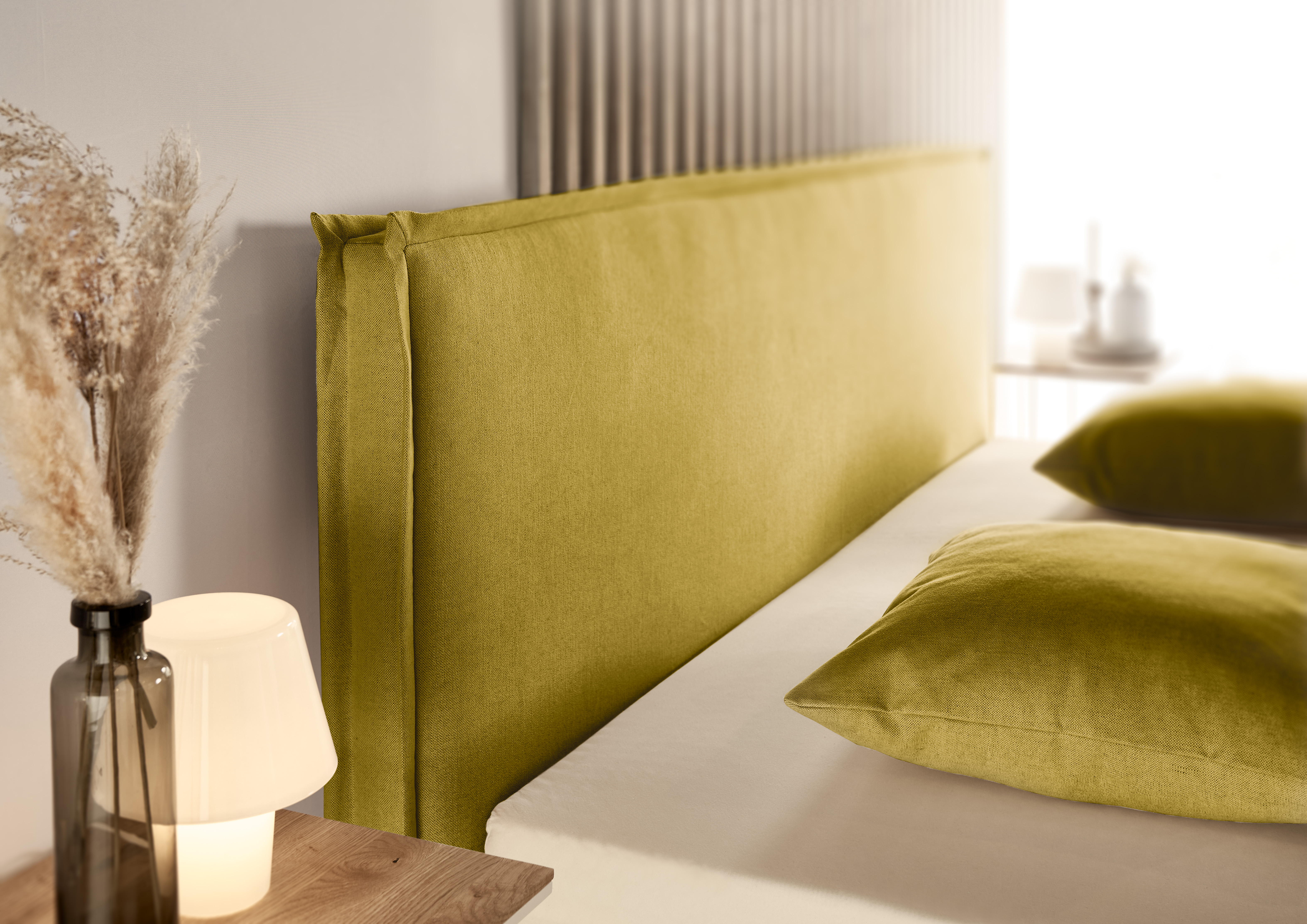 MUSTERRING Lit rembourré ELOS