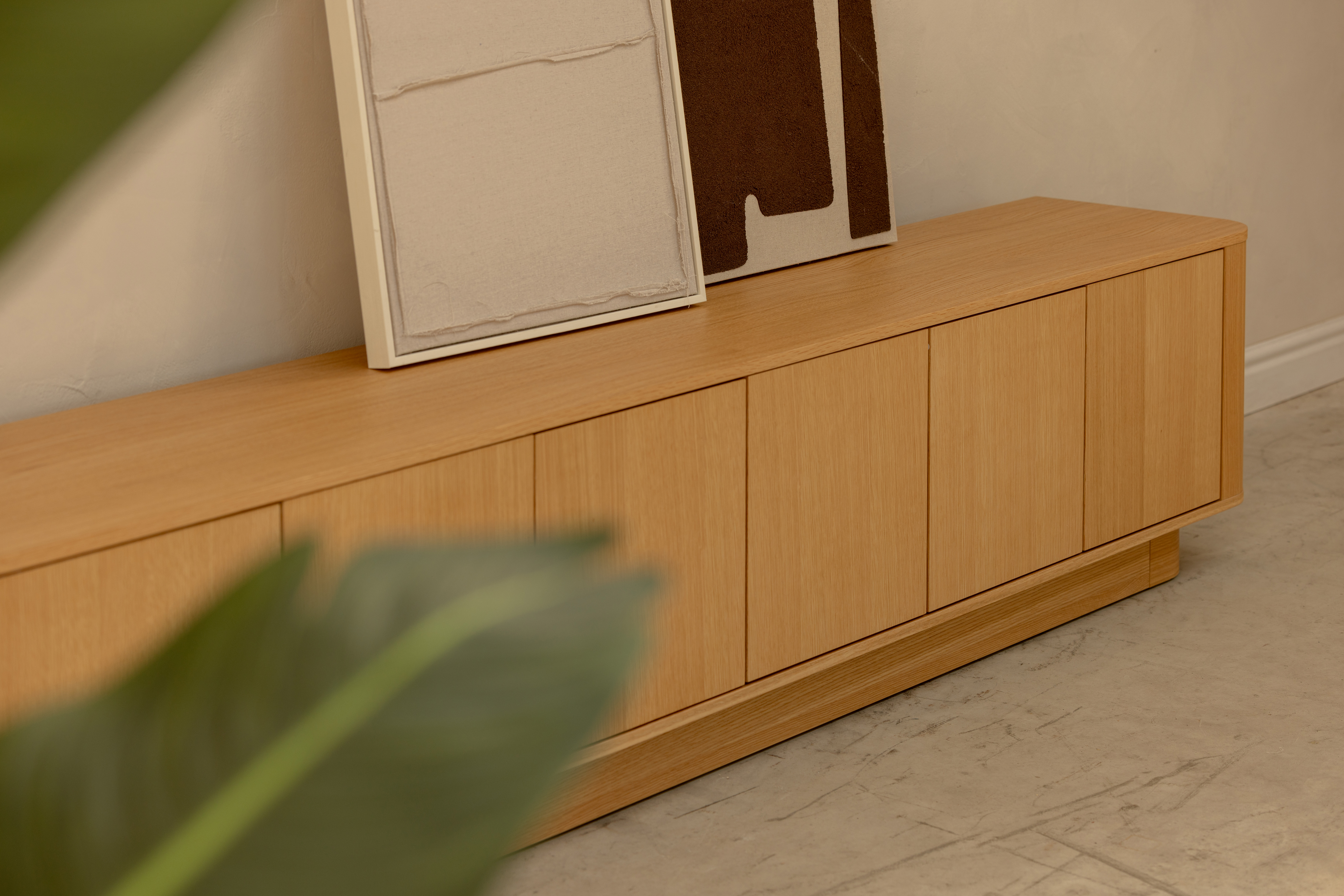 FAEE Lowboard PLASS FAEE Lowboard PLASS