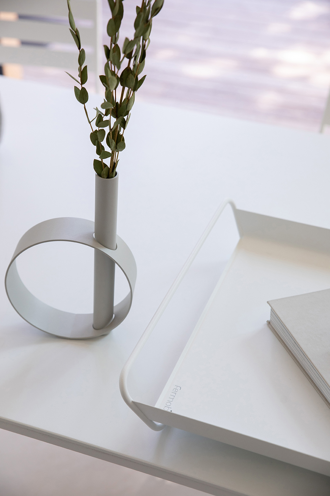 FERMOB Vase IOS FERMOB Vase IOS