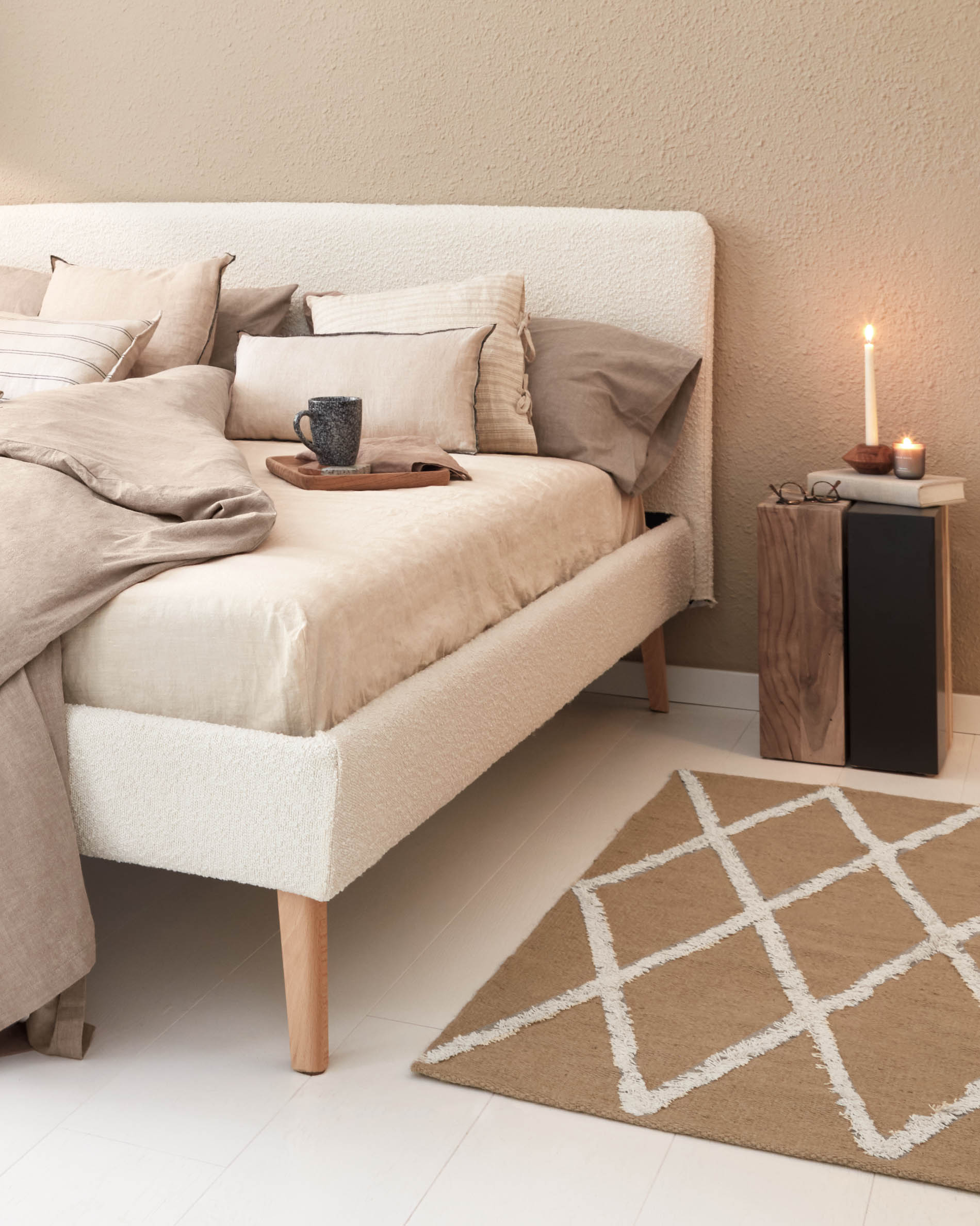 KAVE HOME Table d'appoint KWANGO