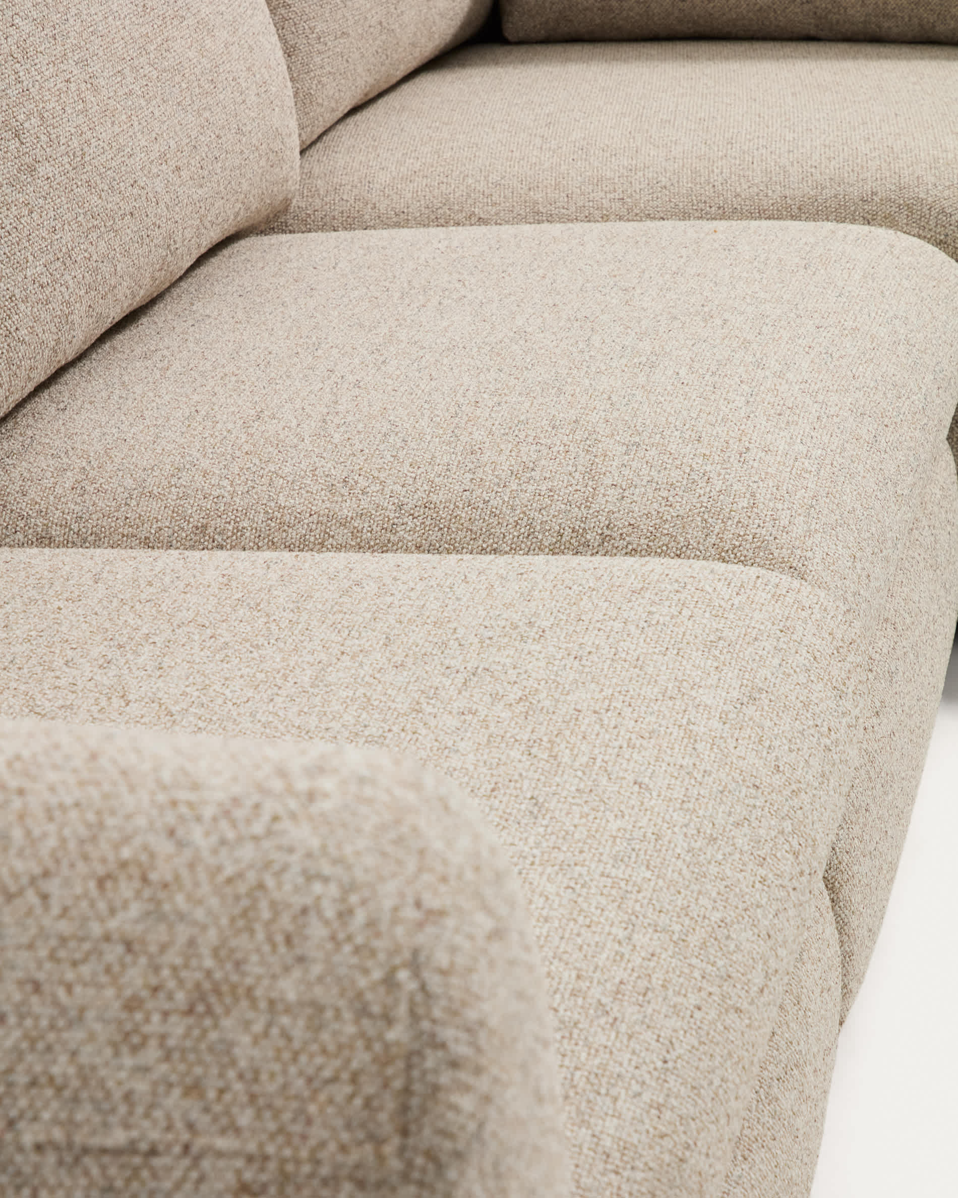 KAVE HOME Sofa VERA