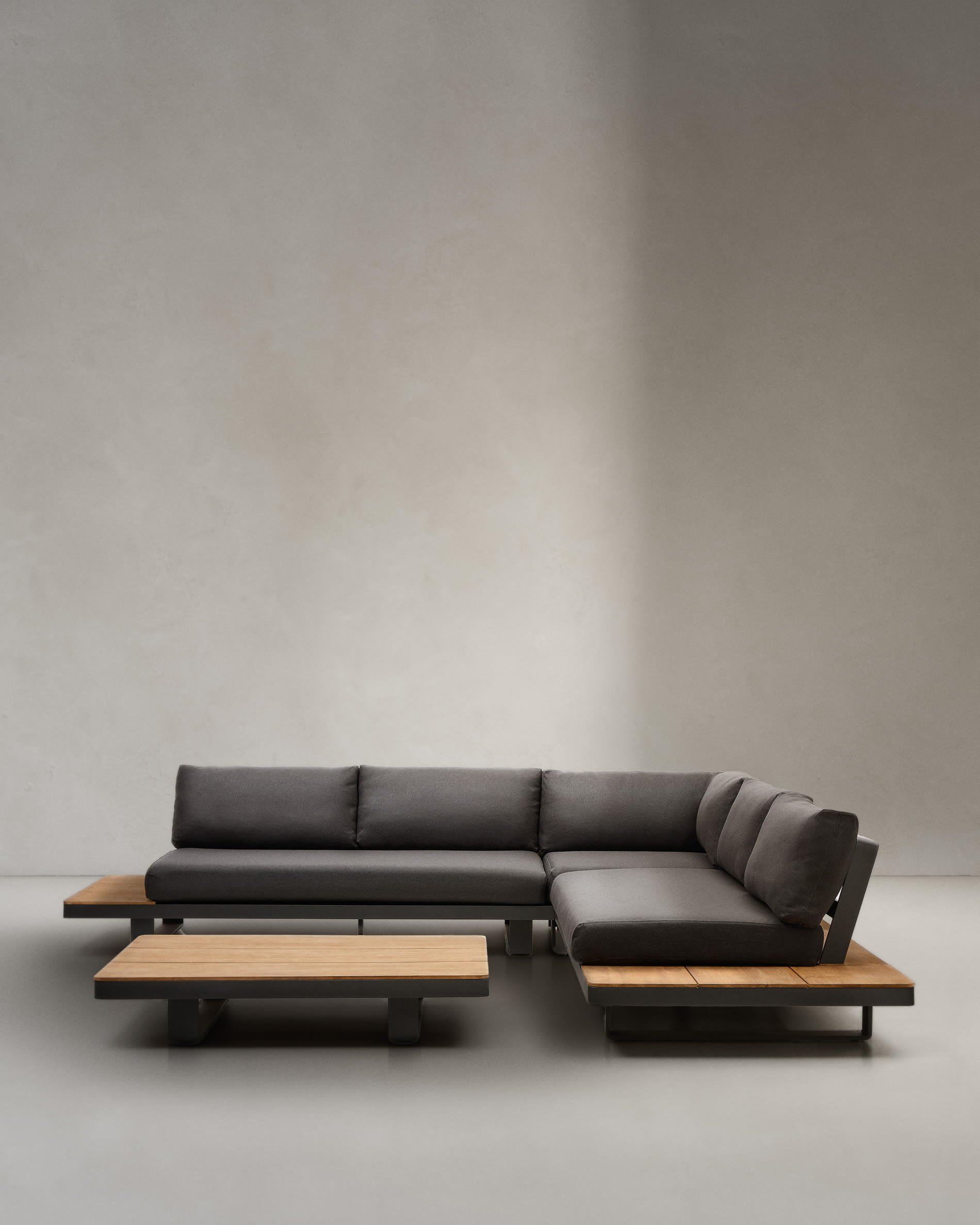 KAVE HOME Tisch TOSQUETA