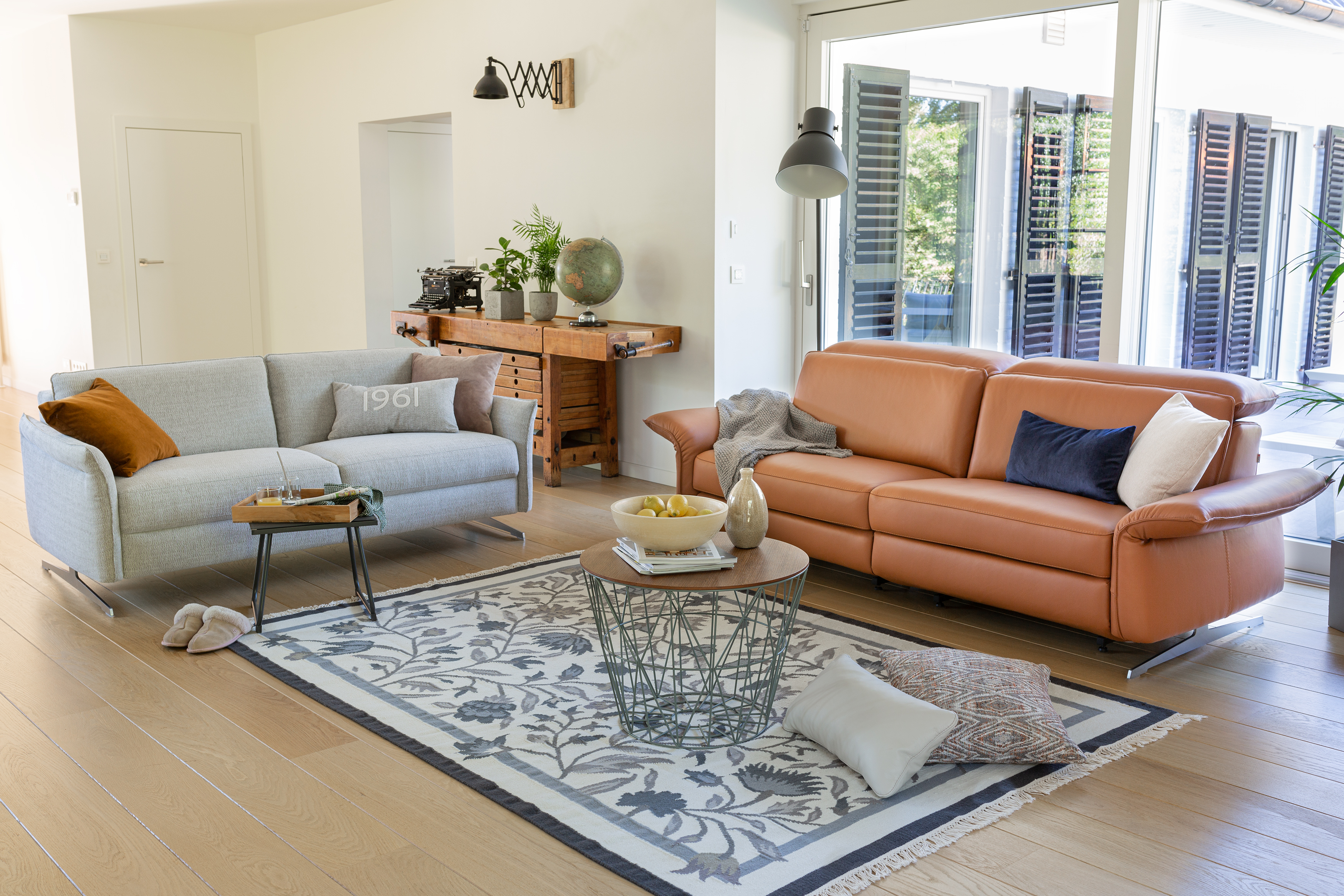 ROM Sofas Adora - Rivoli - Angora