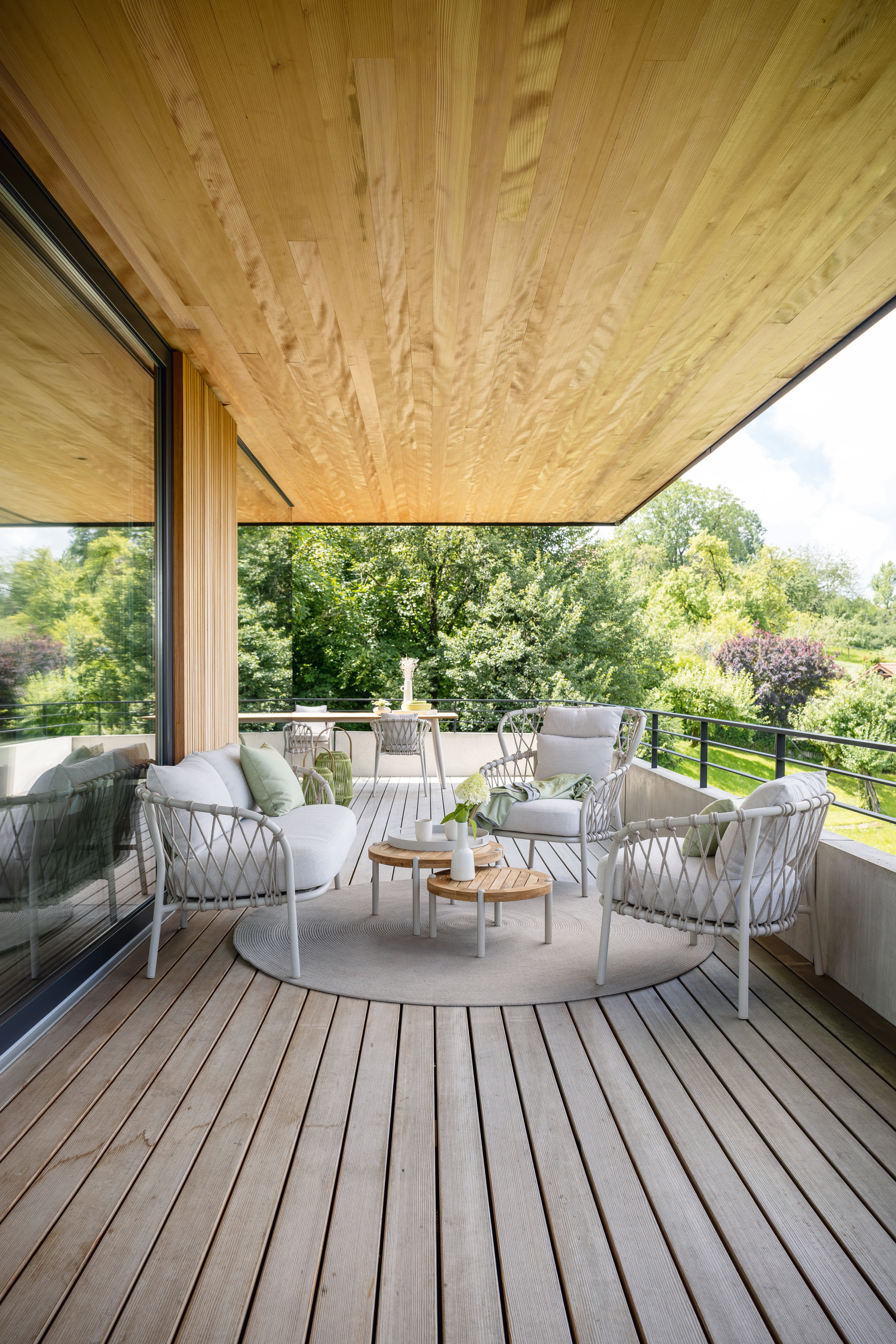 STERN side table TARO