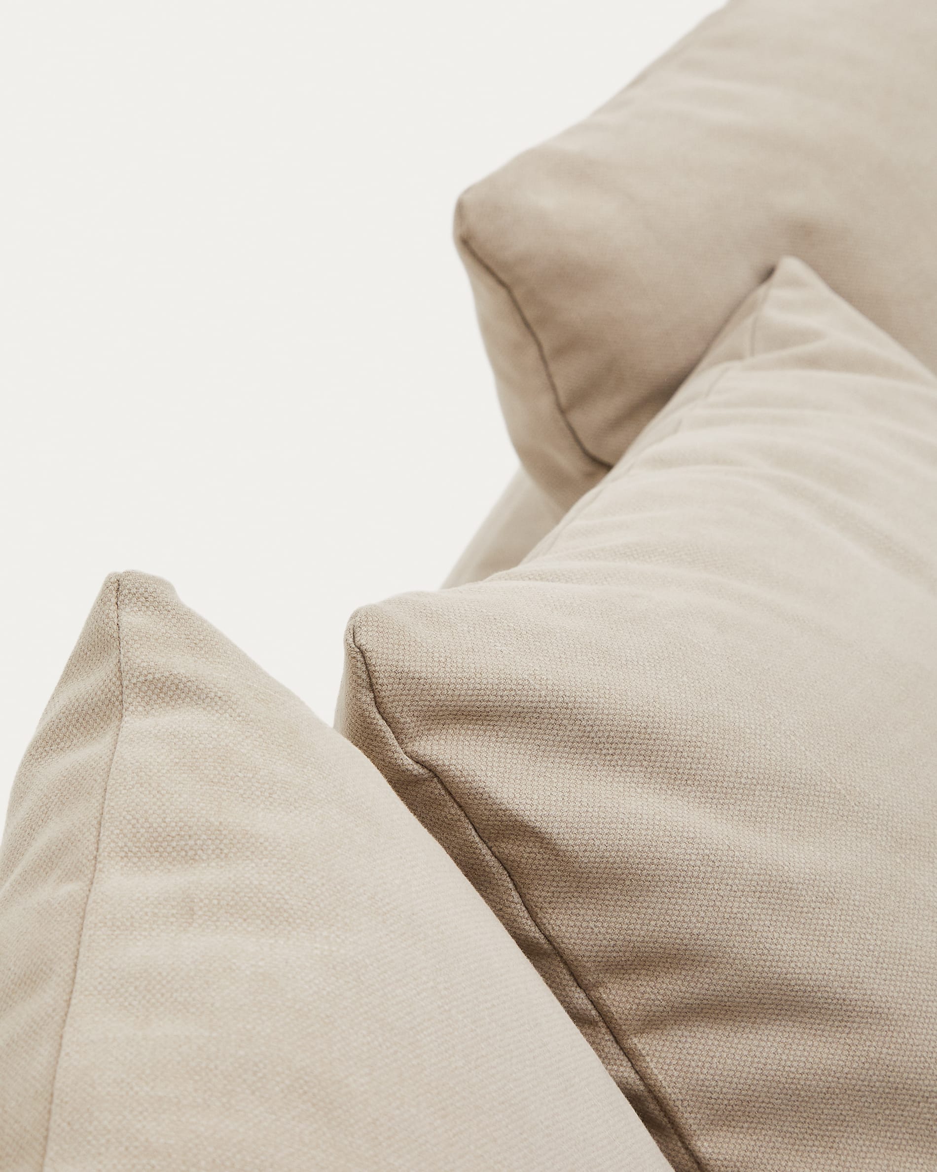 KAVE HOME Sofa NORA