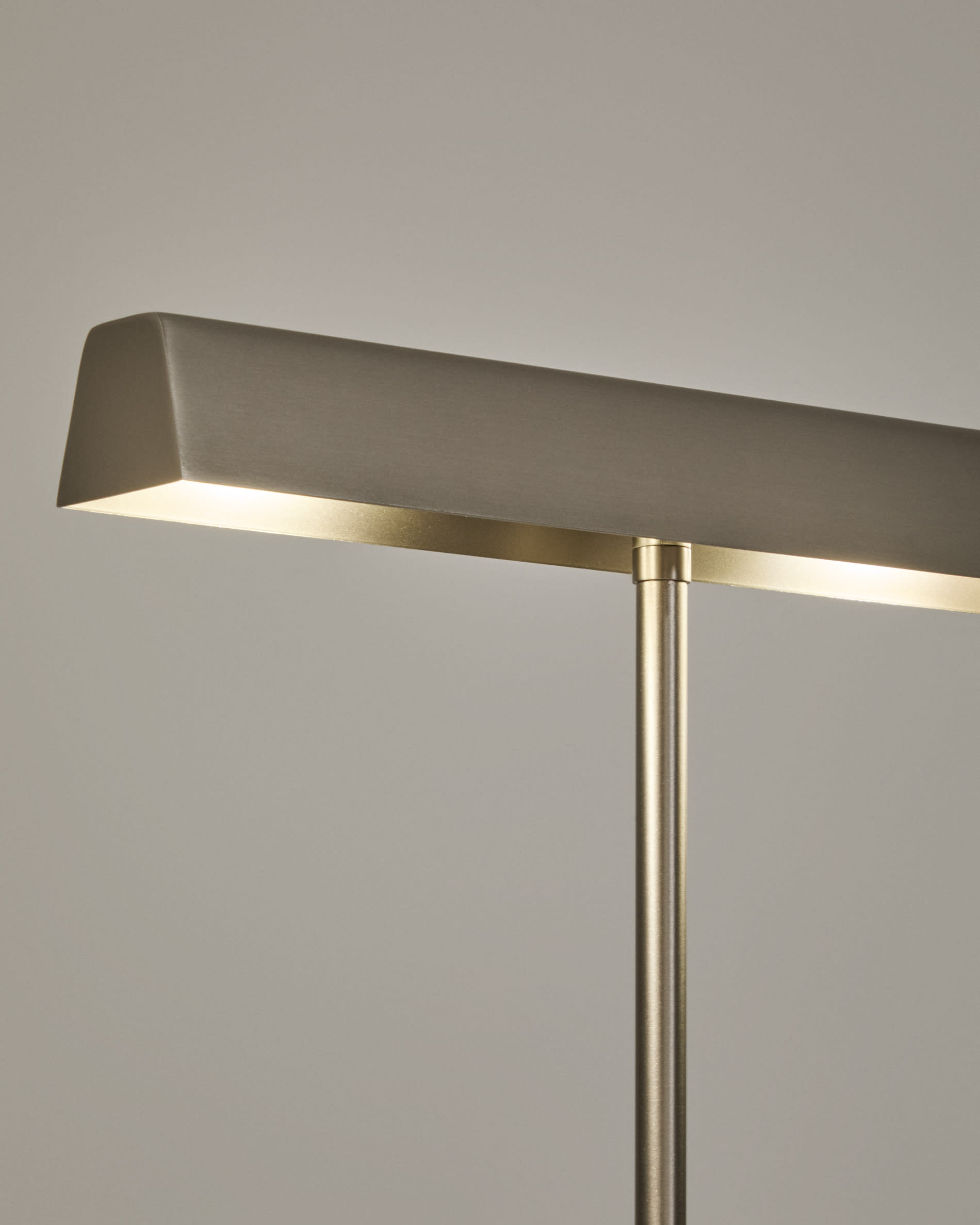 KAVE HOME Stehlampe LYNOR