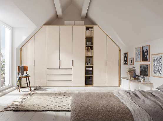 Planungsschraenke_Dachschraege