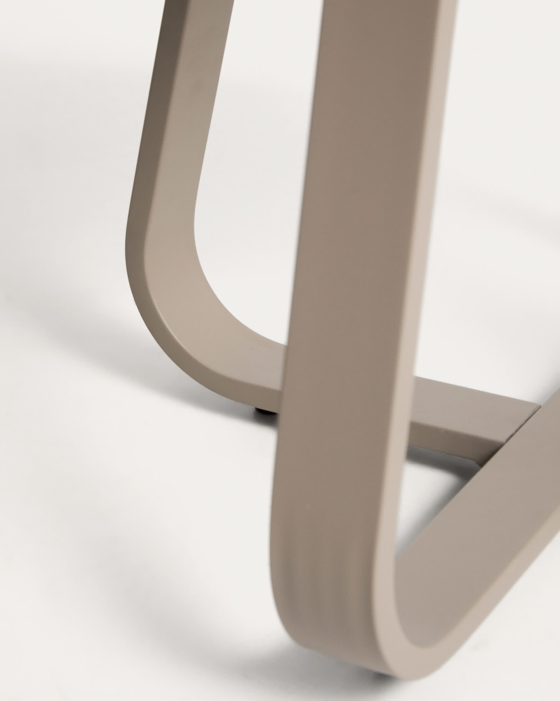 KAVE HOME Side table Outdoor TAMARIS