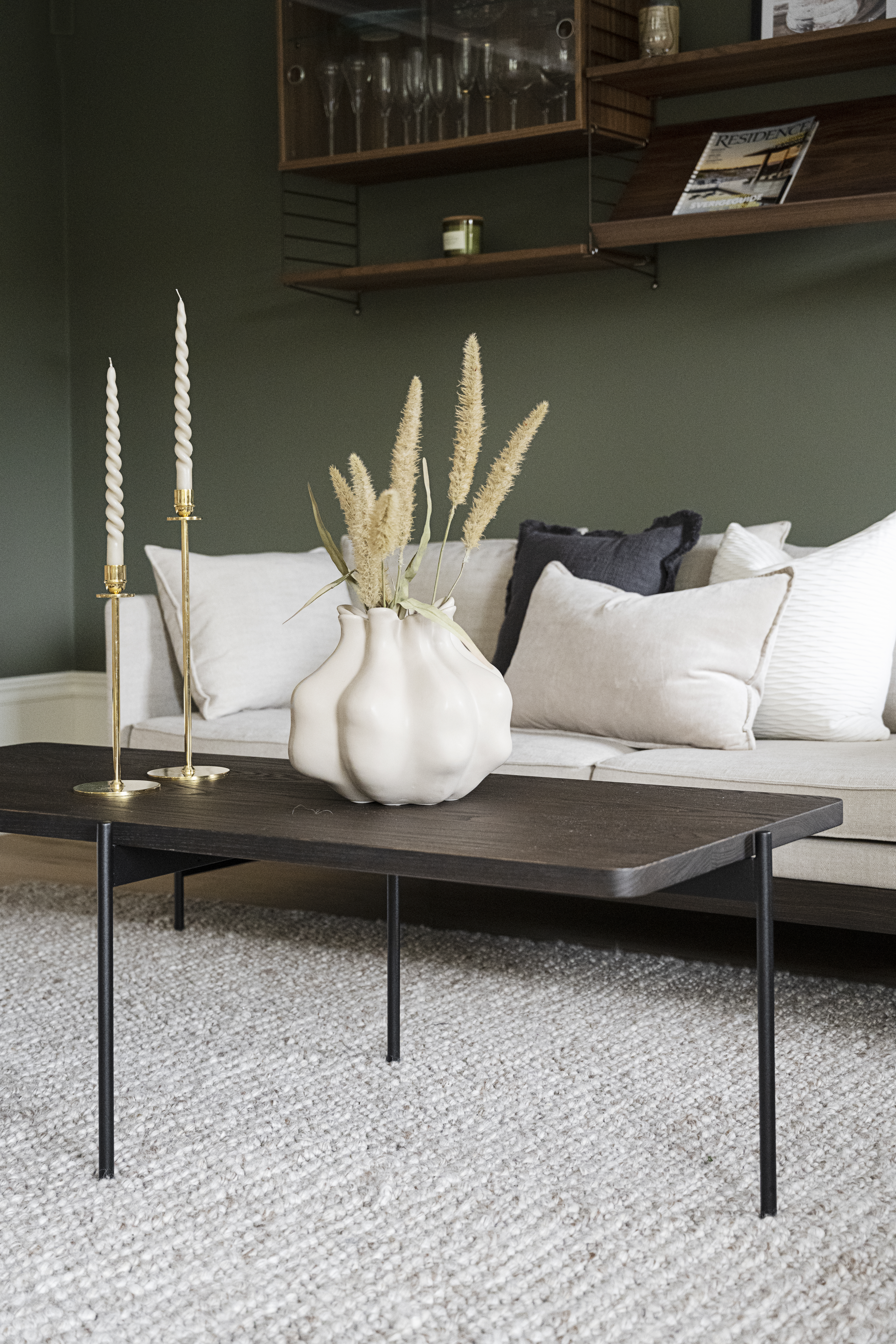 ROWICO SHELTON coffee table