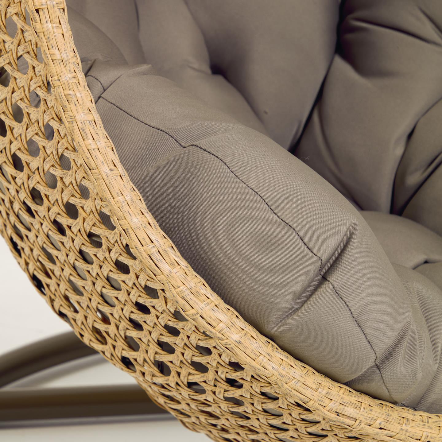 Fauteuil suspendu Kave Home « Outdoor » CIRA
