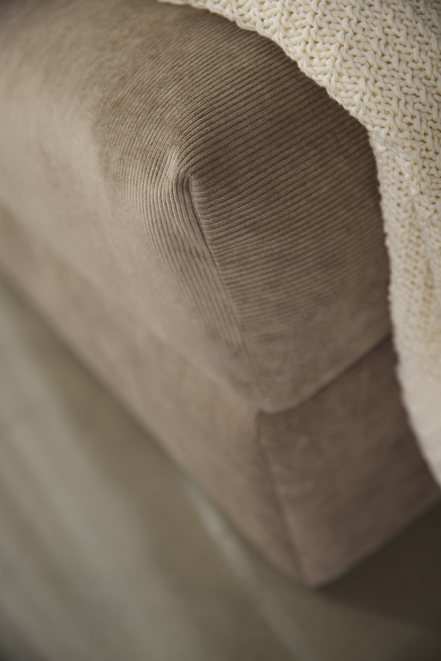 INNOVATION LIVING CORNILA stool