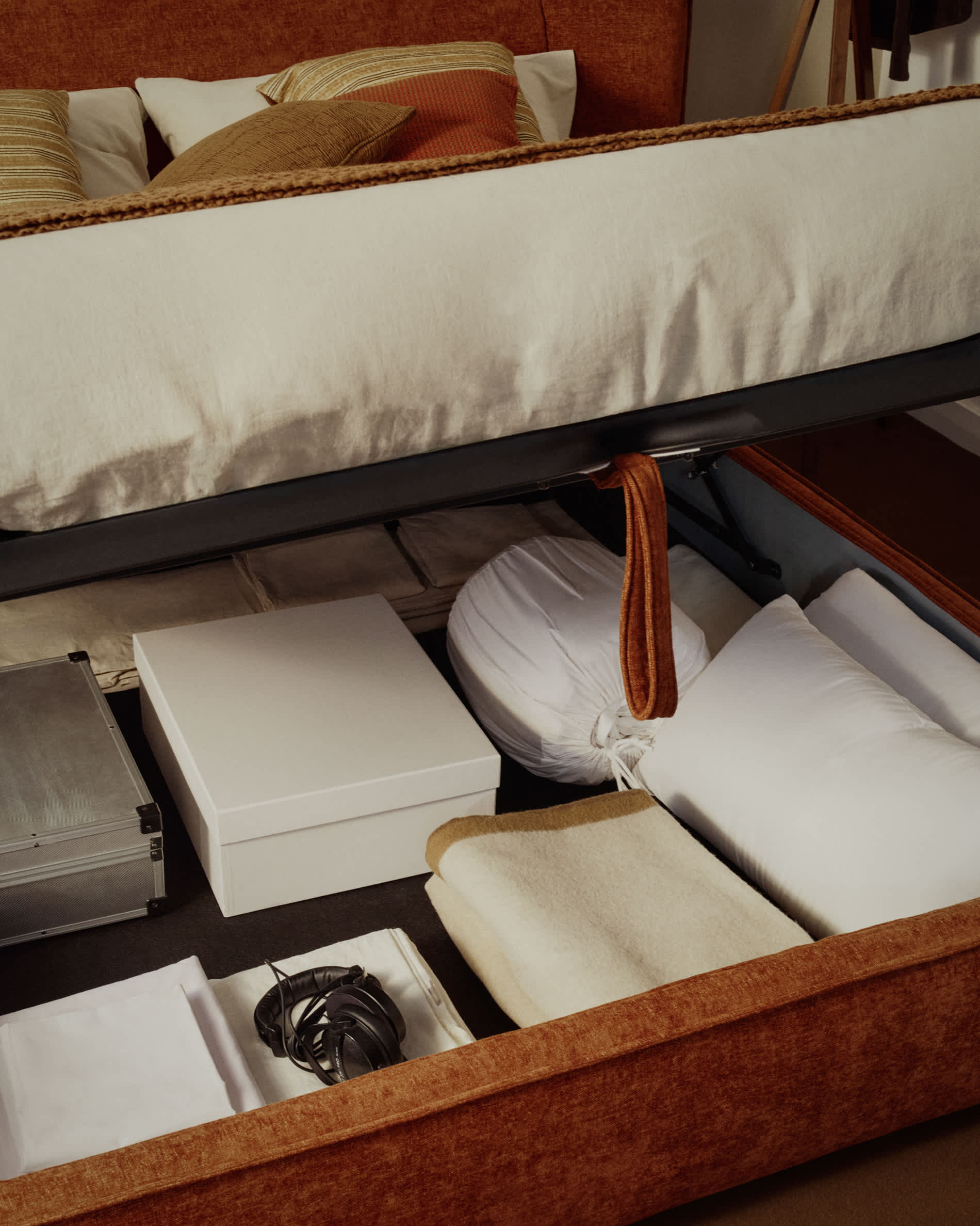 KAVE HOME Bett ARVIAN