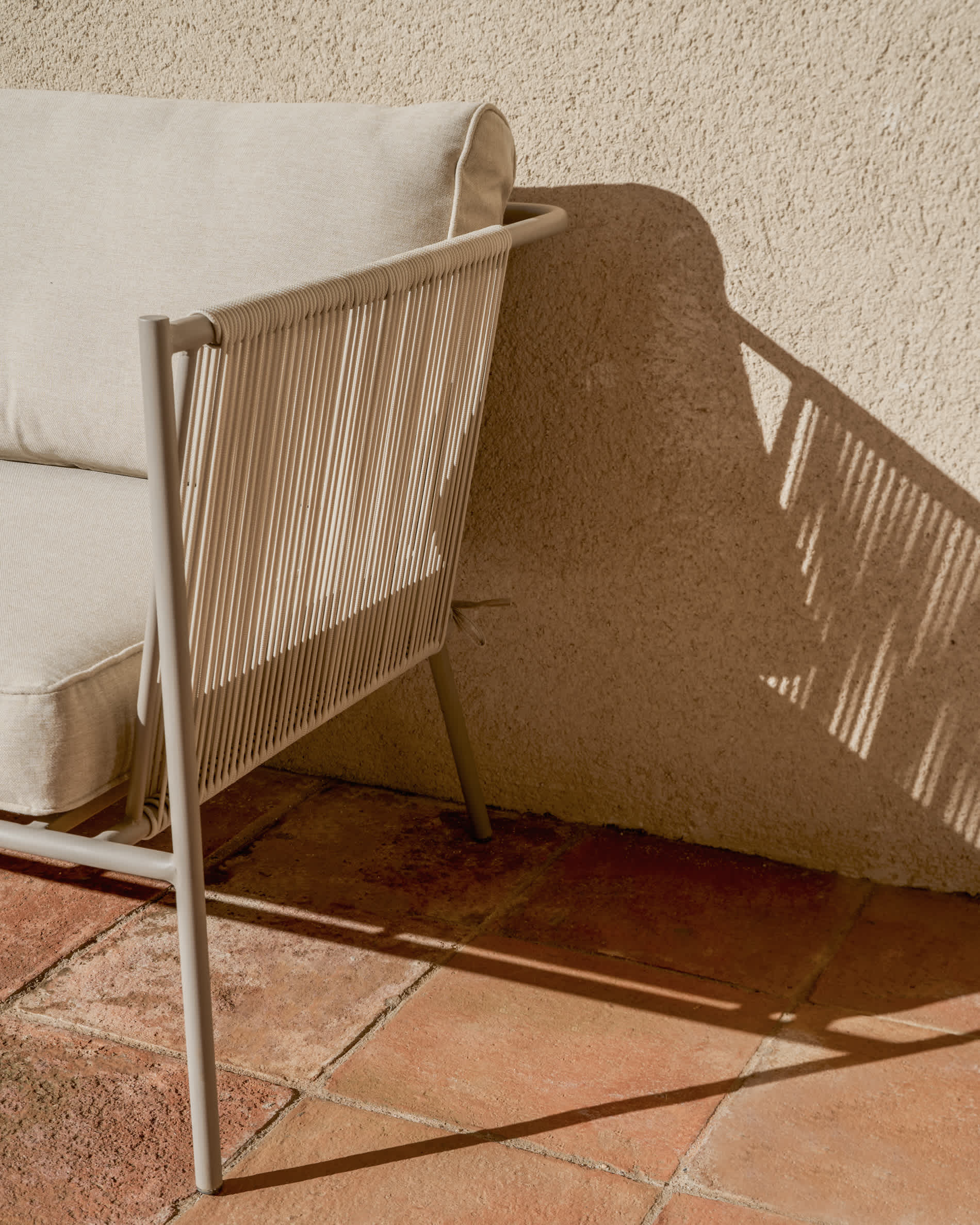 KAVE HOME garden armchair ZIVIA