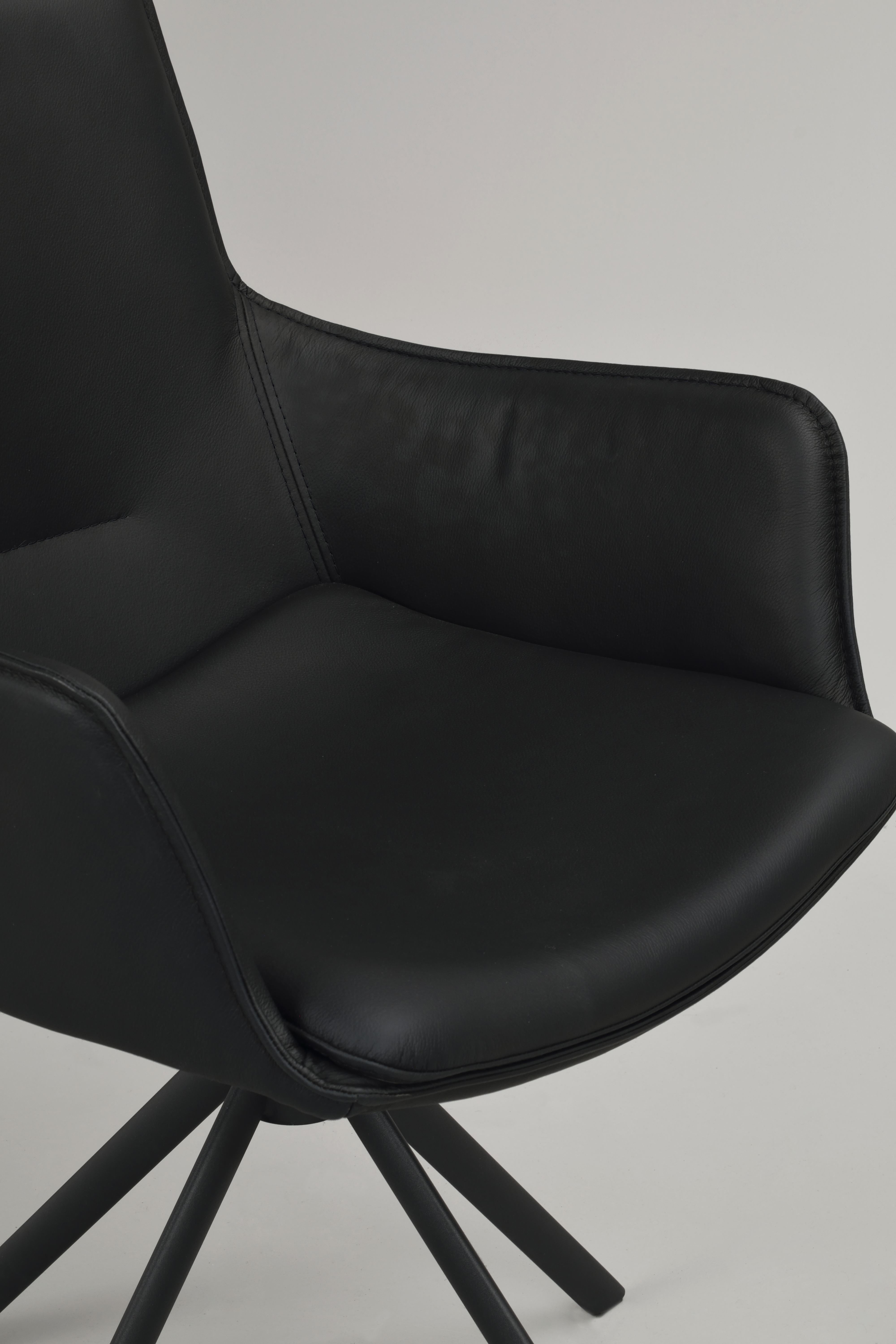 ROWICO LOWELL chair