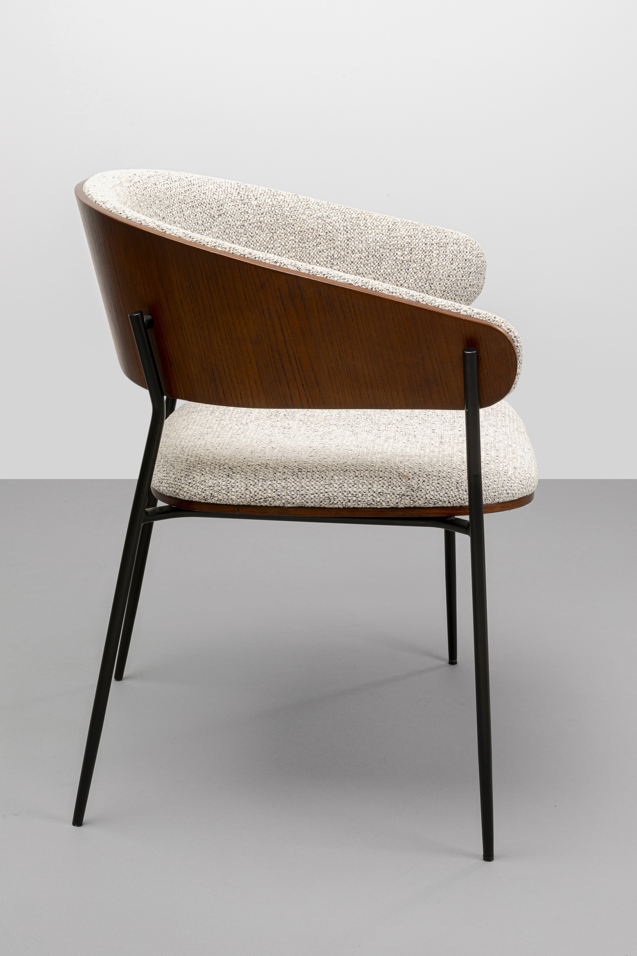 KARE chair CINDY