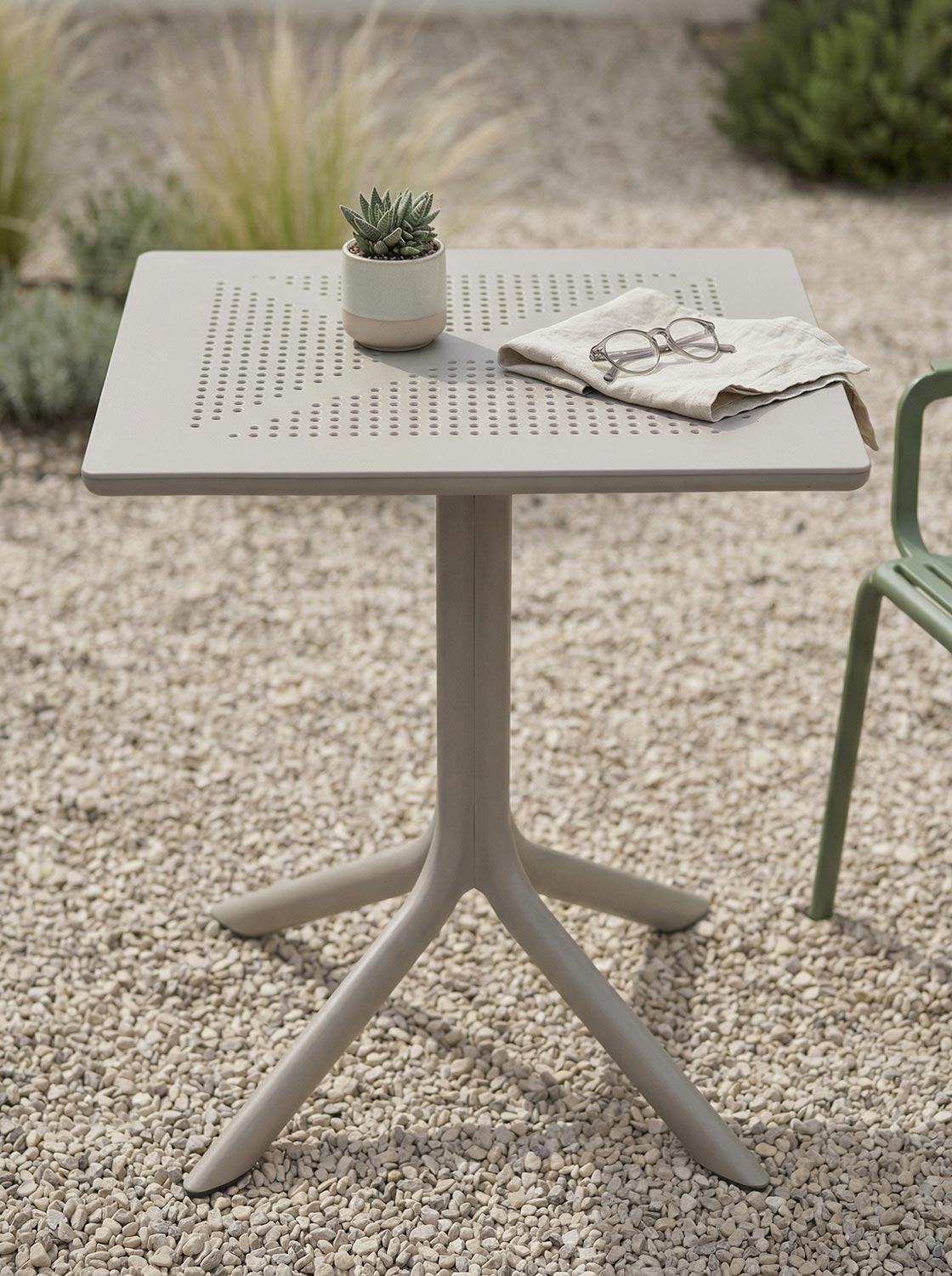 Nardi garden table CLIP70