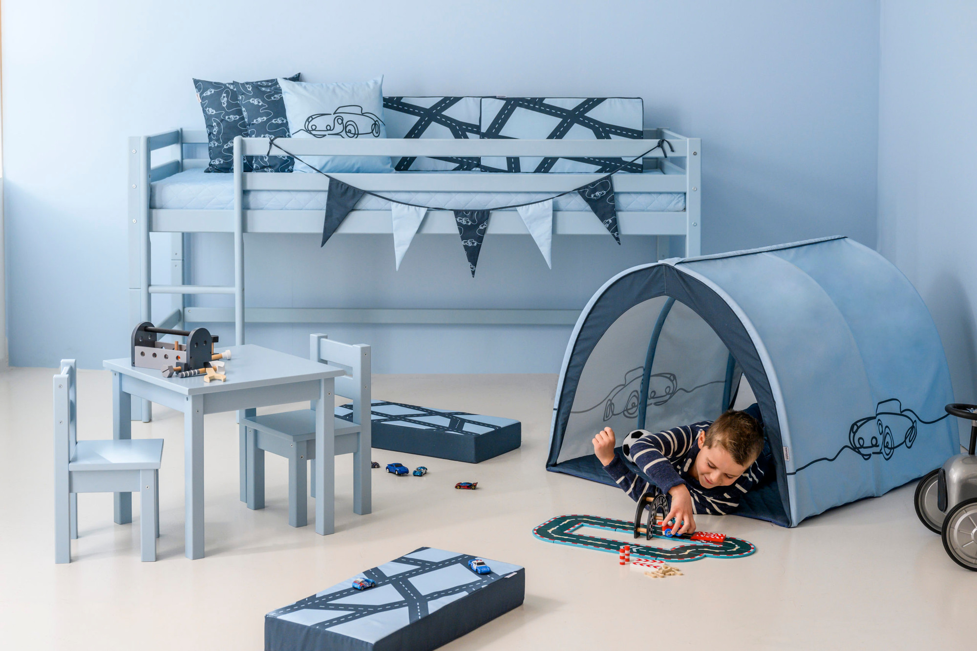 HOPPEKIDS Kindertisch MADS HOPPEKIDS Kindertisch MADS