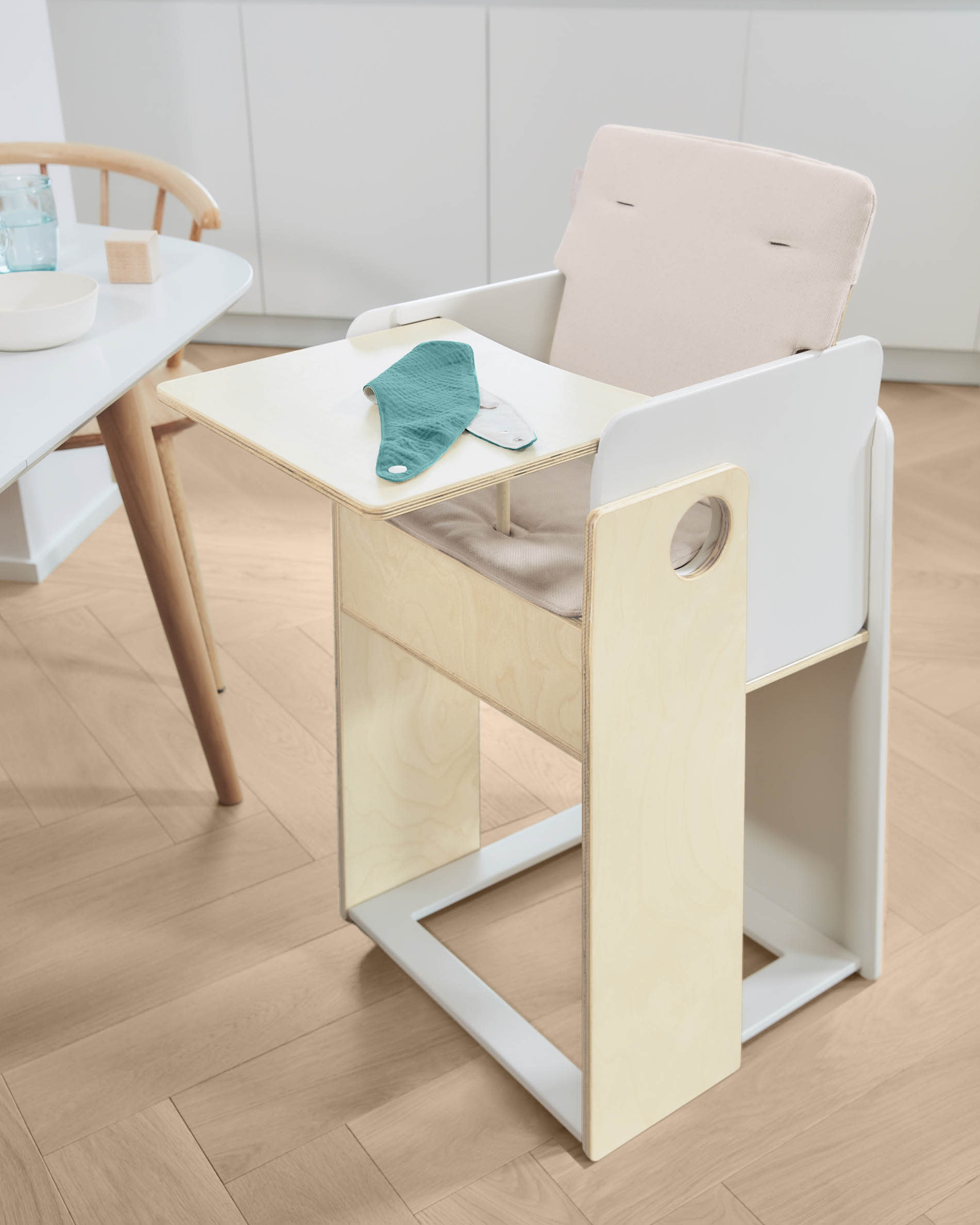 KAVE HOME Coussin pour chaise haute NUUN