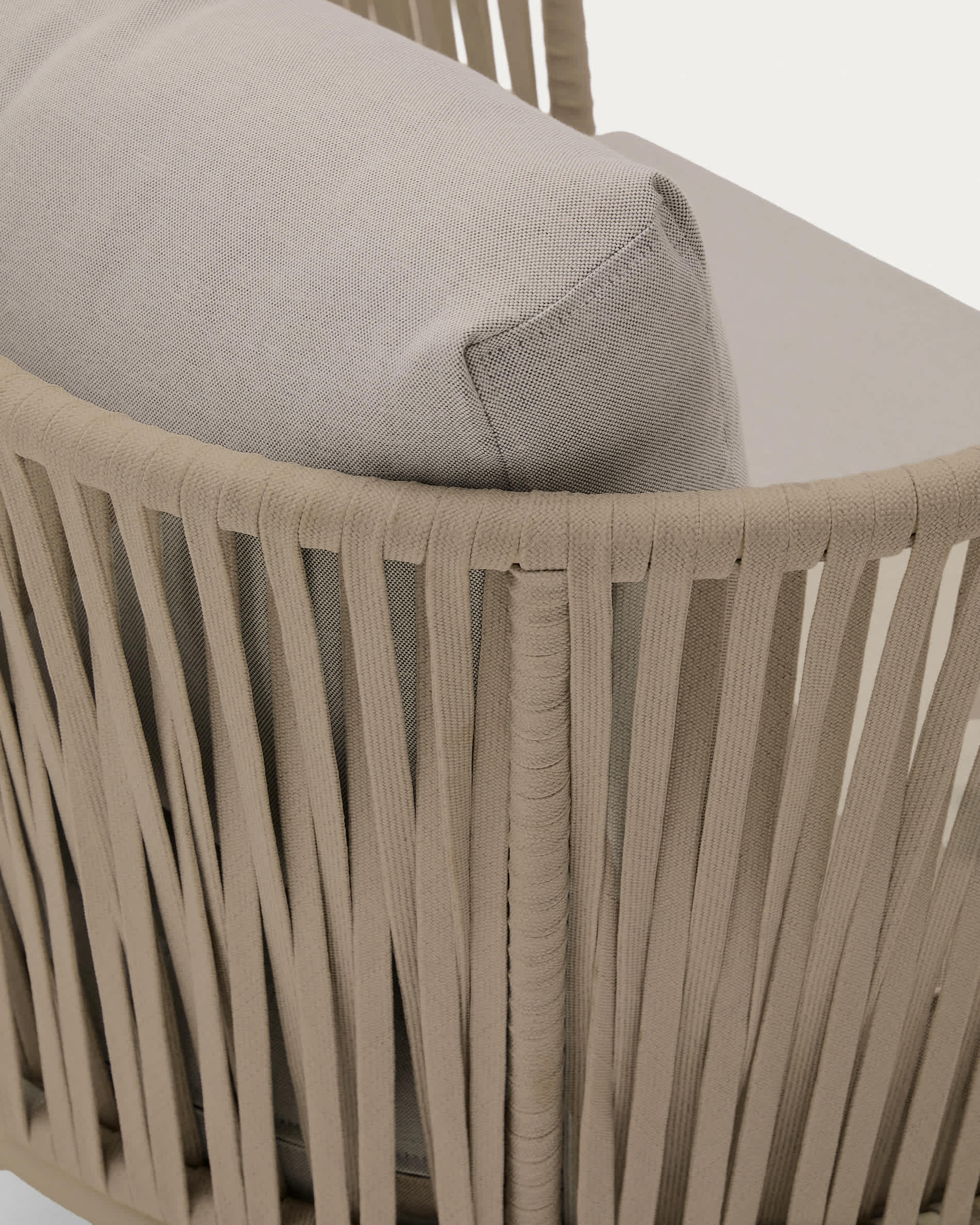 KAVE HOME garden armchair SACONCA