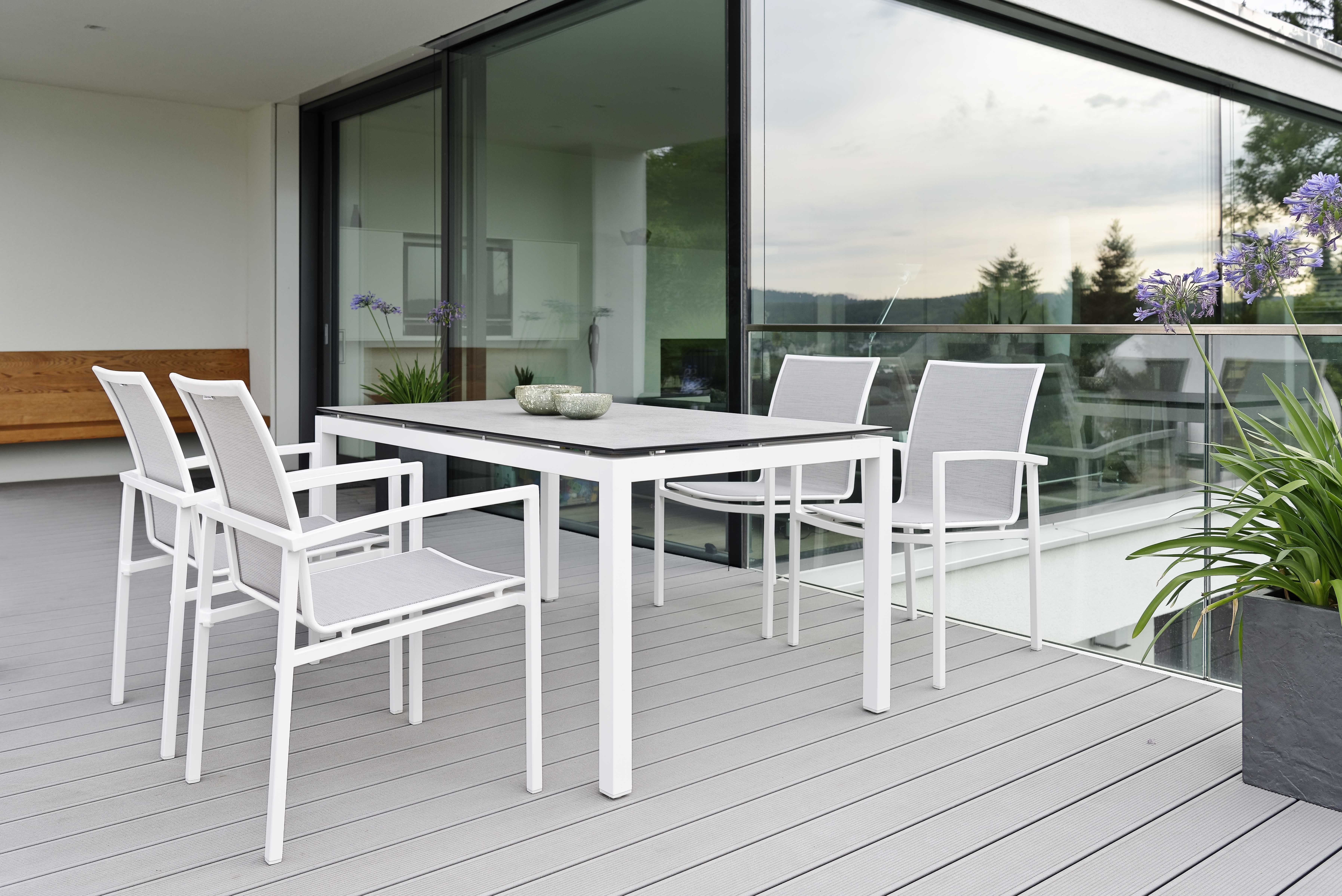 Stern Tischgruppe Outdoor02