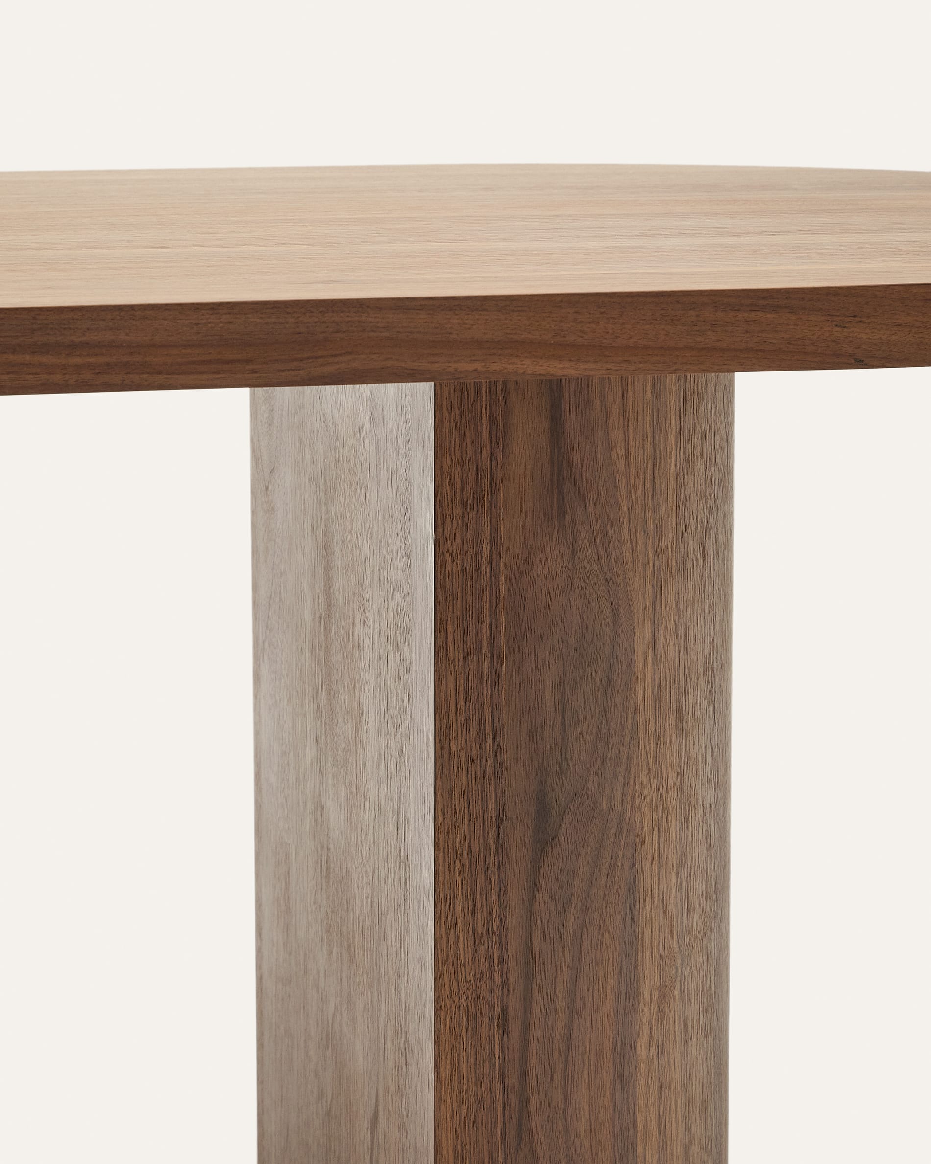 KAVE HOME NEALY dining table