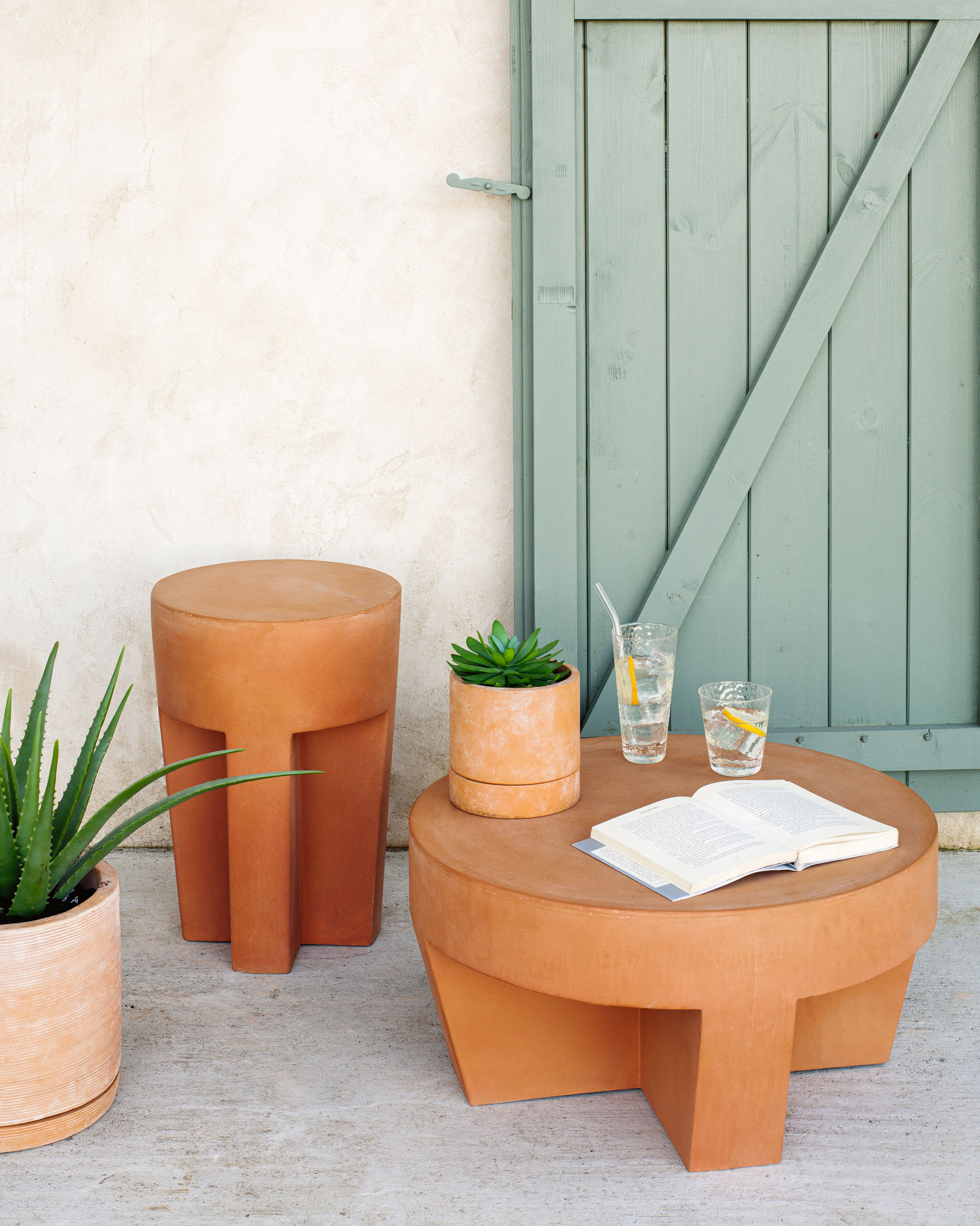 KAVE HOME Beistelltisch Outdoor VILENA KAVE HOME Gartenbeistelltisch VILENA