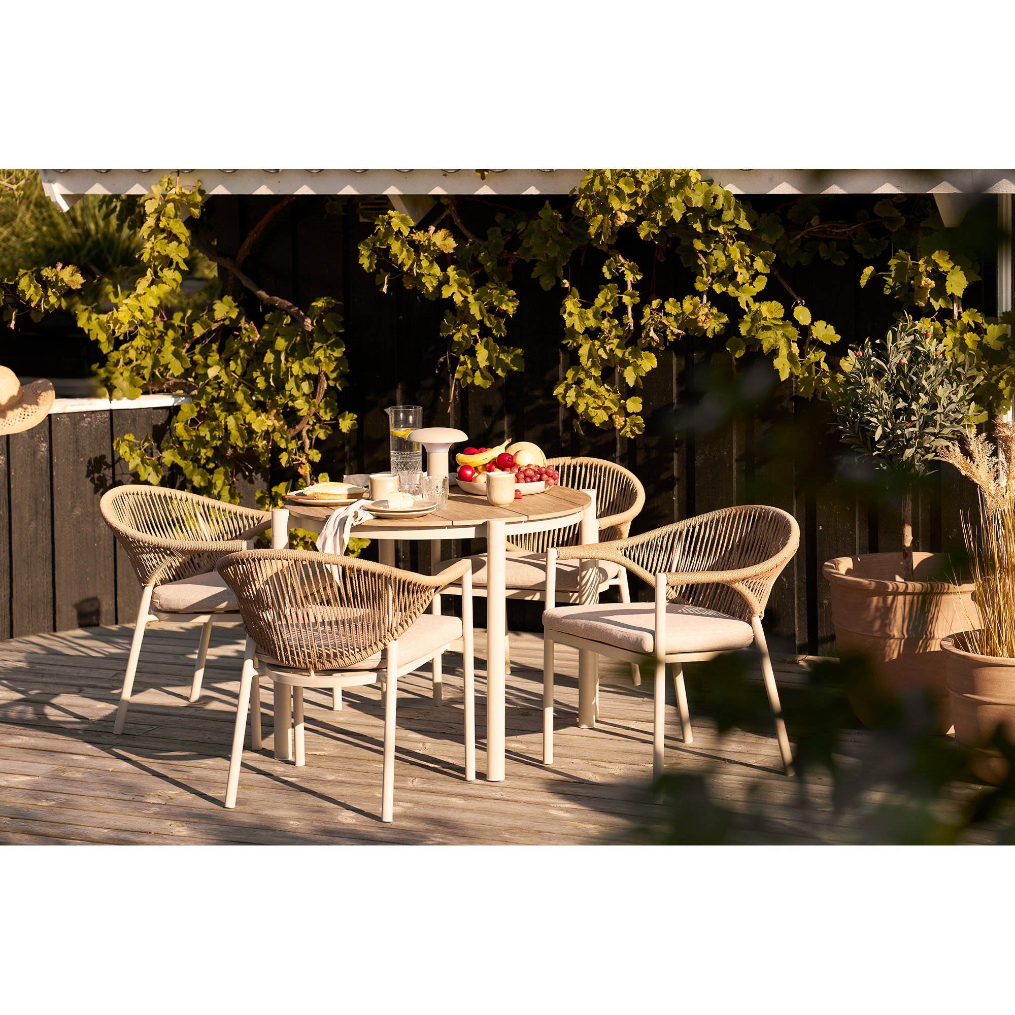 FAEE Gartentisch AVELIN