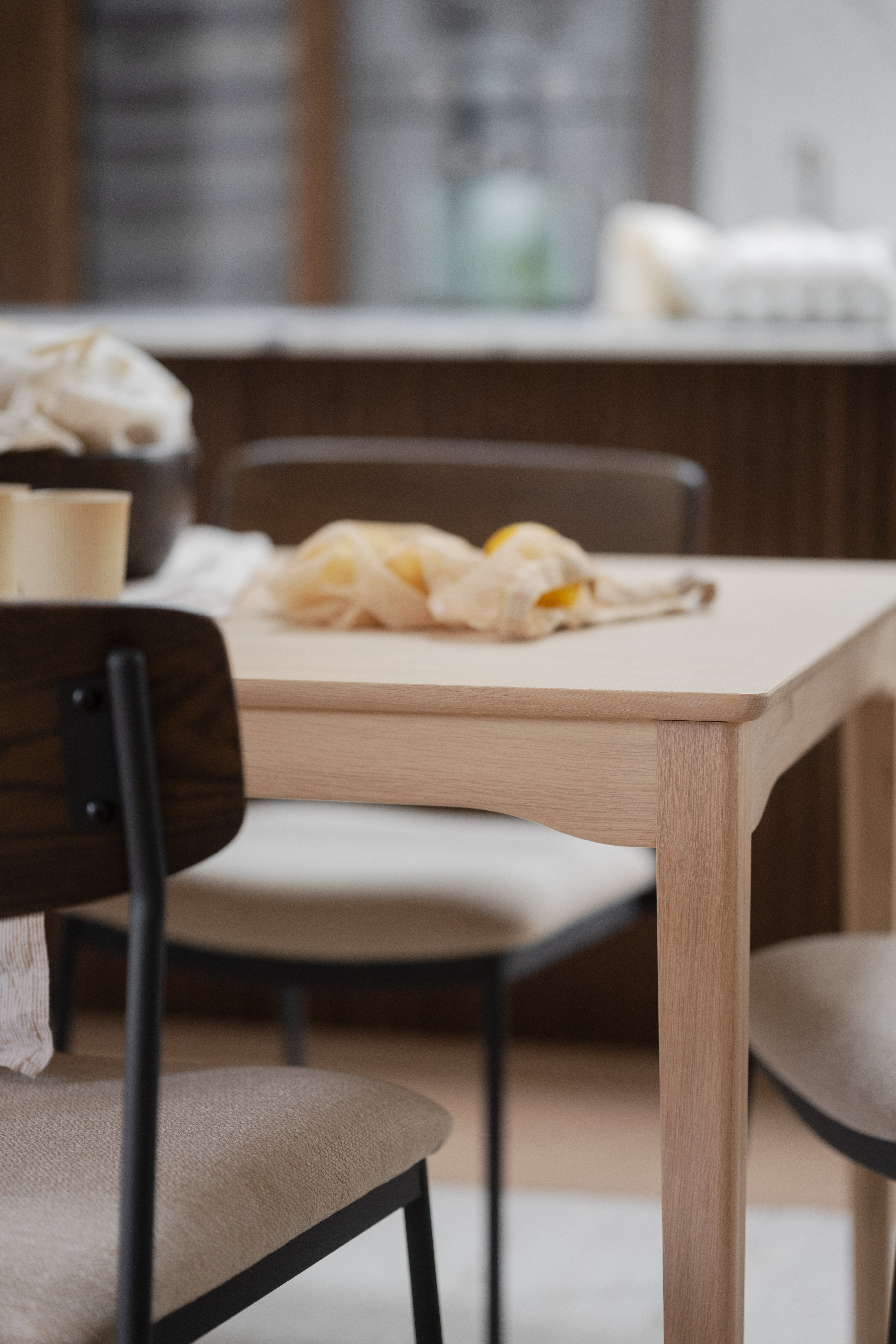 ROWICO Esstisch MARKHAM