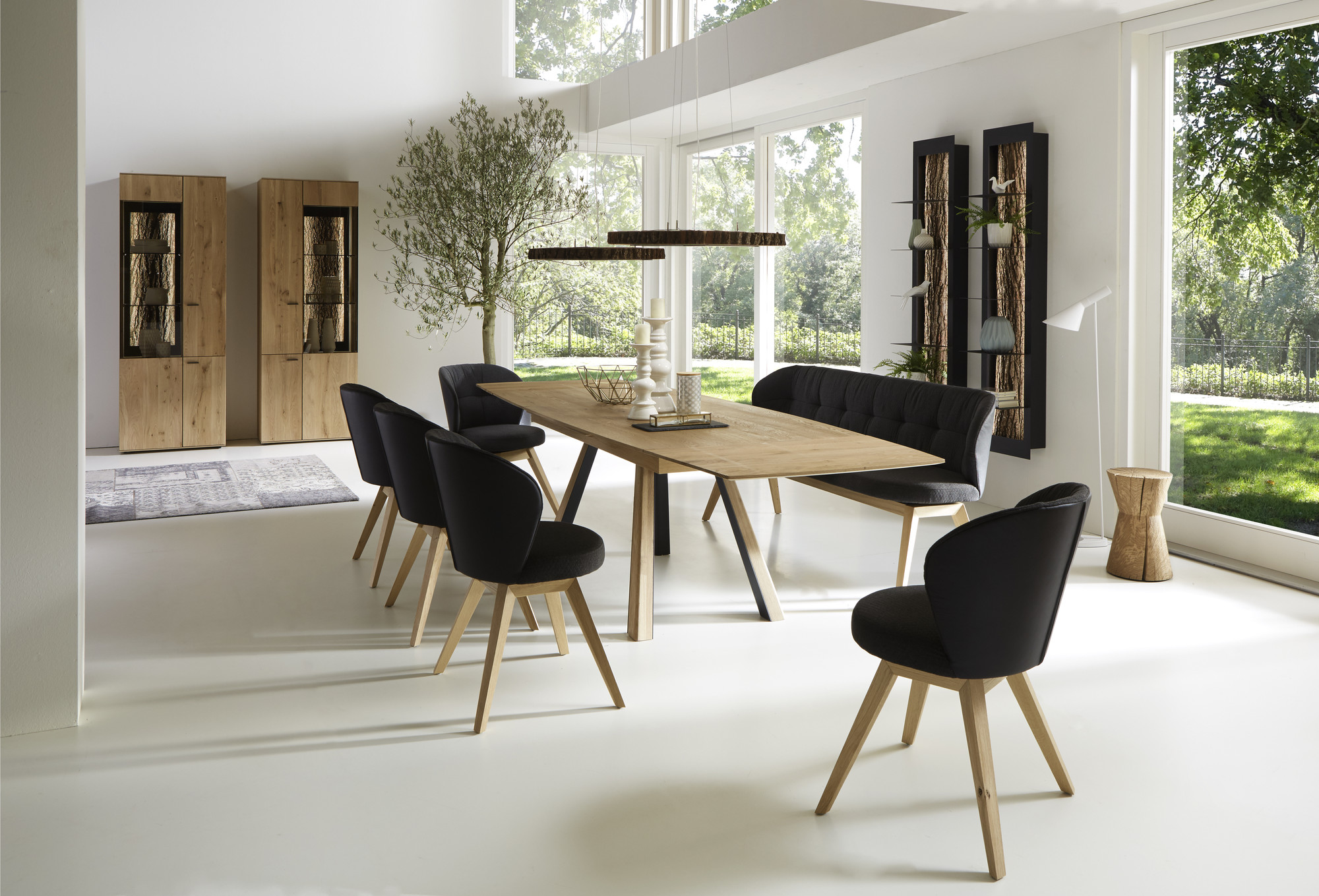 HARTMANN RUNA dining table