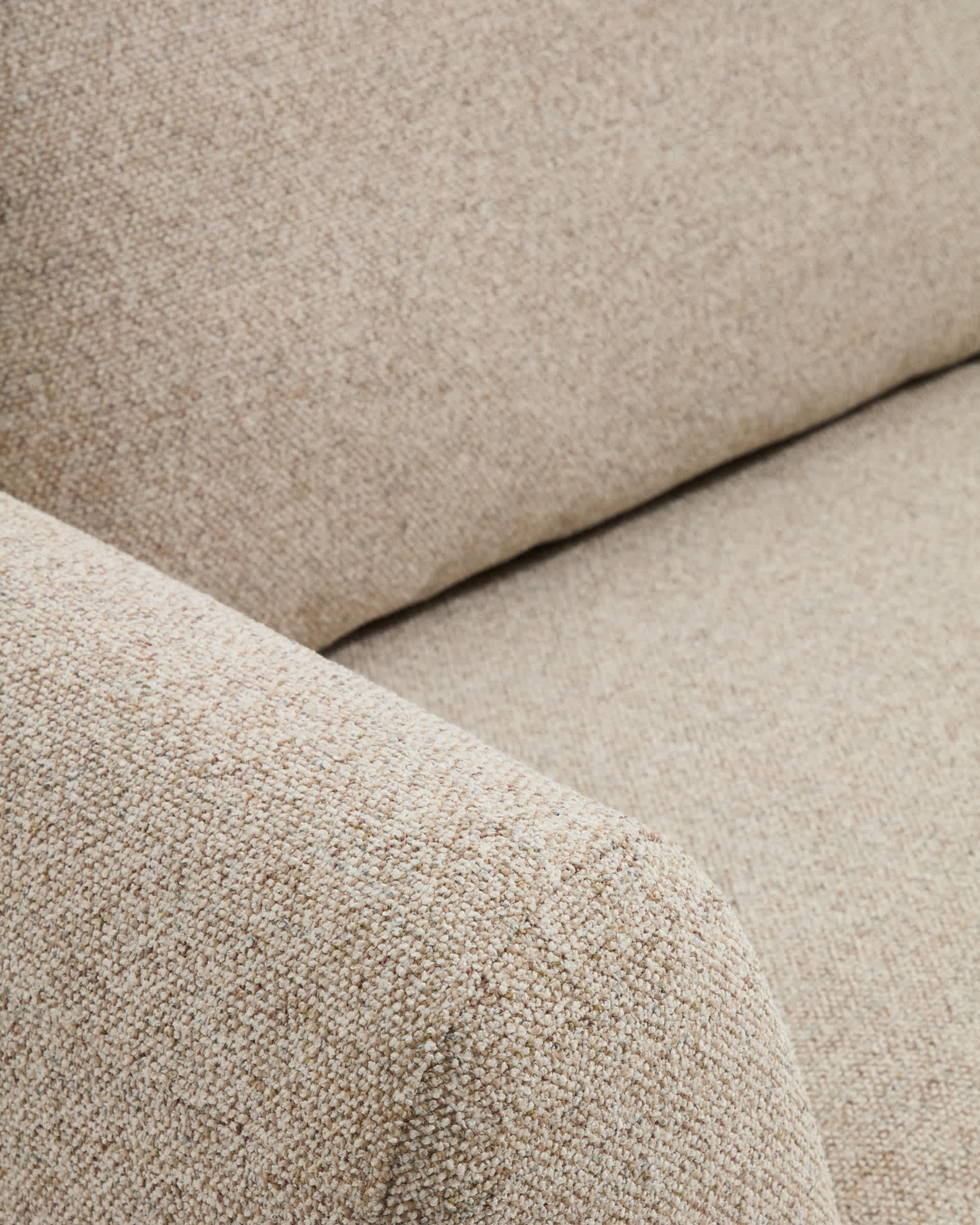 KAVE HOME Sofa VERA